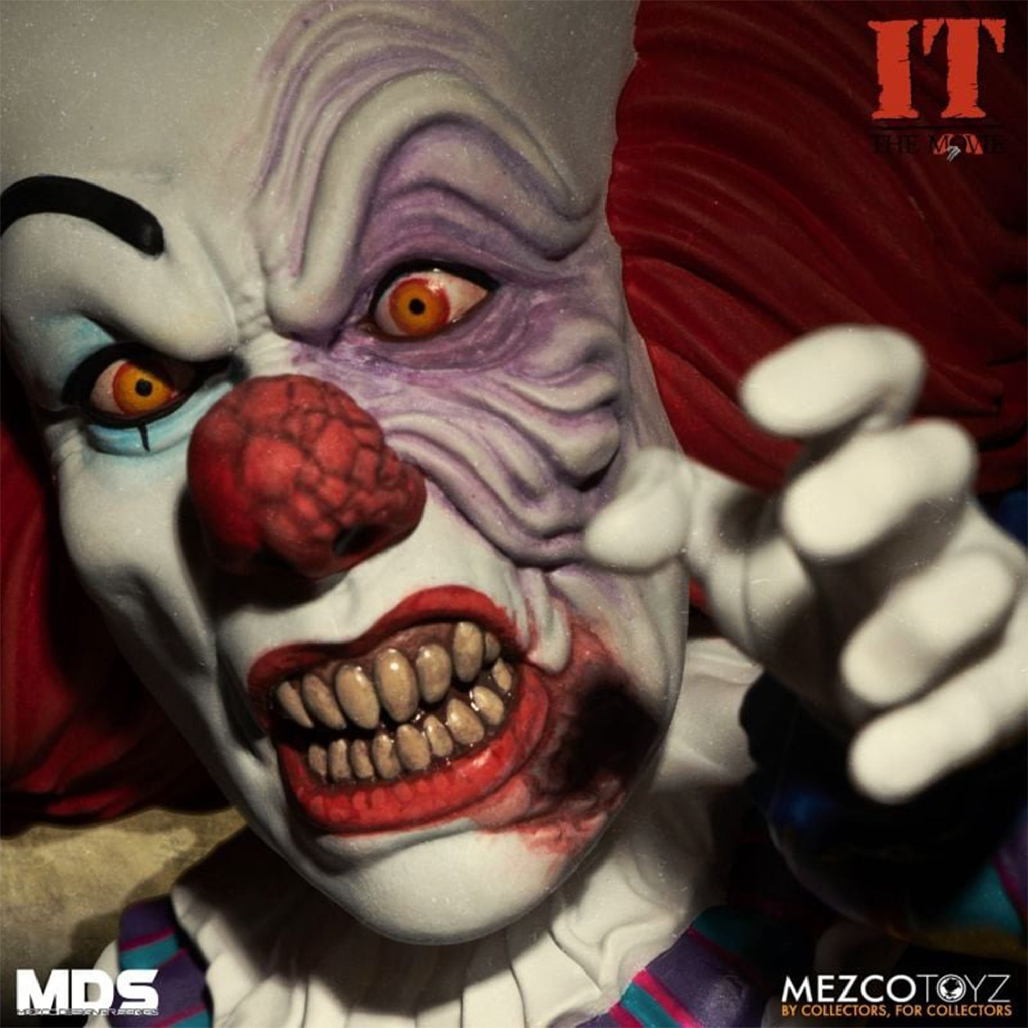 IT 1990 Talking Pennywise MDS Mezco Designer Series Deluxe Action Figure 15cm
