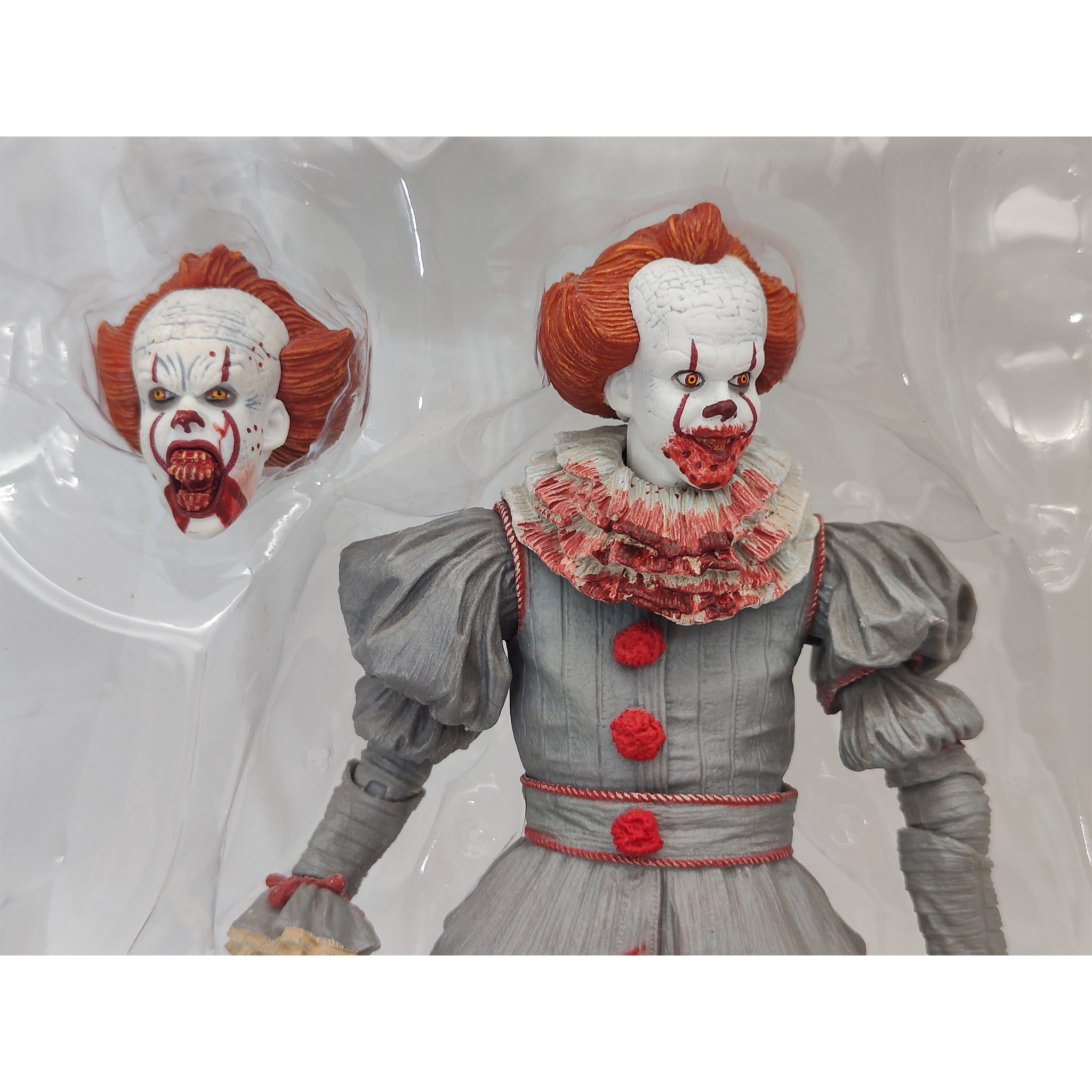 IT 2017 Ultimate Pennywise Bloody GameStop Exclusive NECA Action Figure