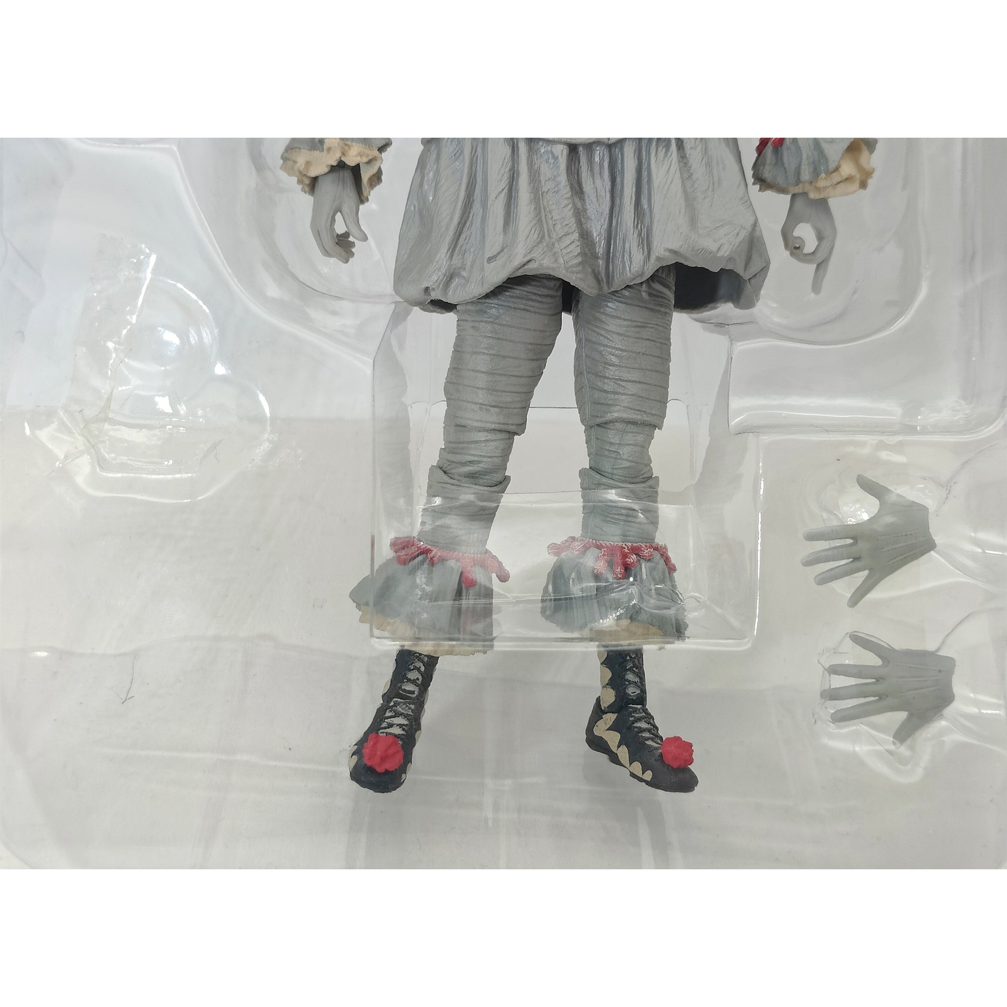IT 2017 Ultimate Pennywise NECA Action Figure