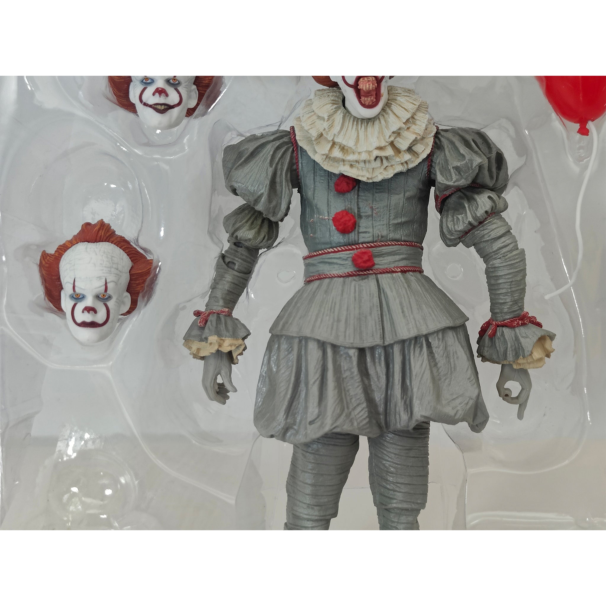 IT 2017 Ultimate Pennywise NECA Action Figure