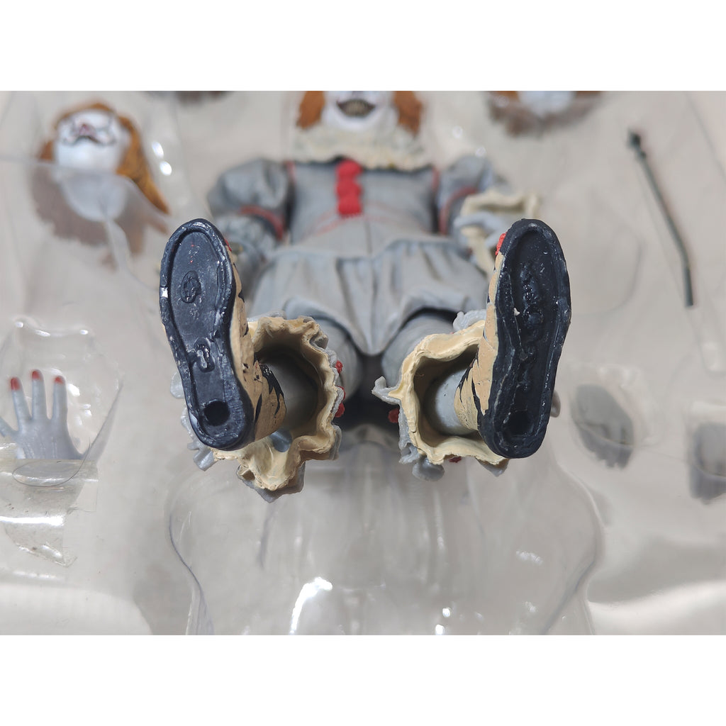IT 2017 Well House Pennywise Ultimate NECA Figure - Used