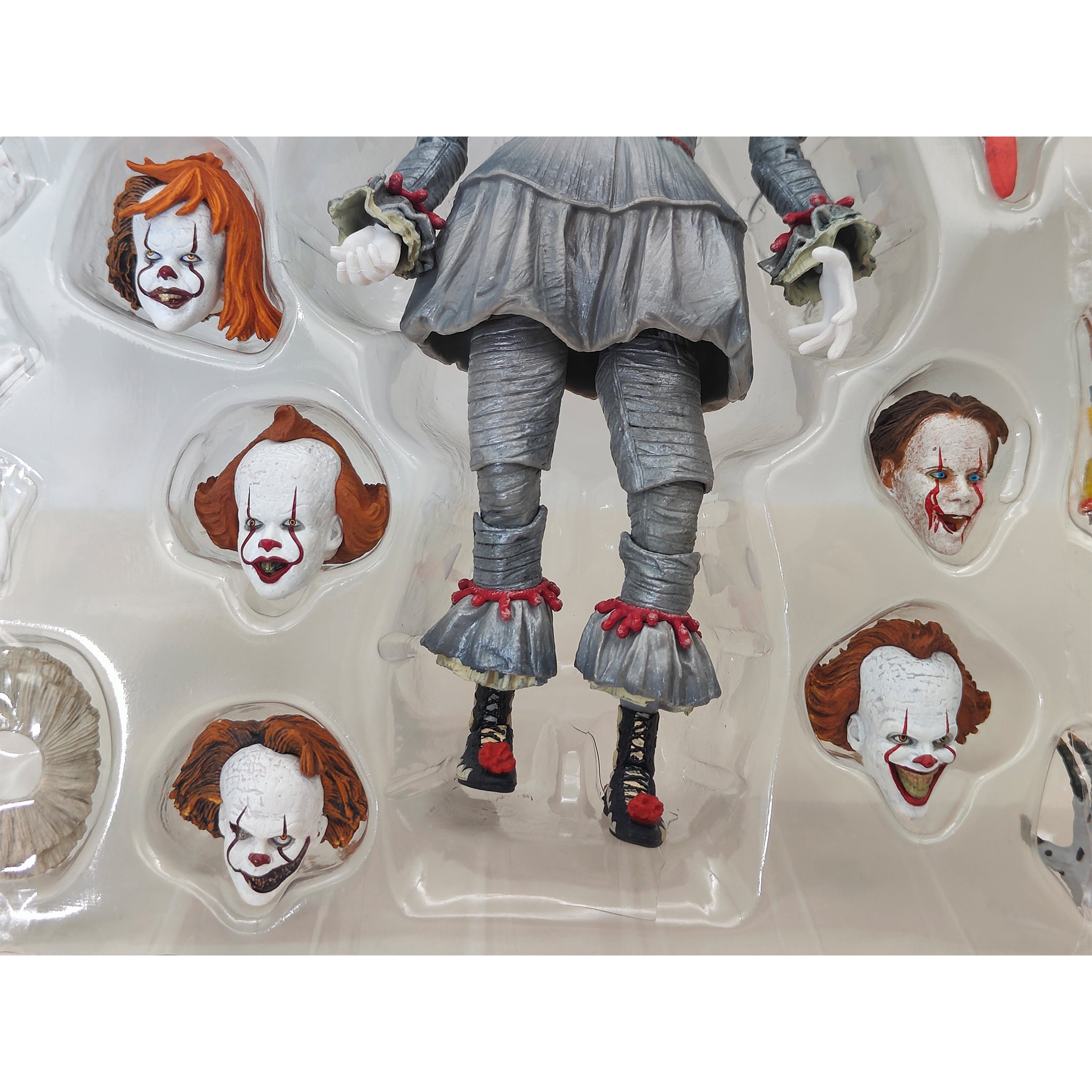 IT Pennywise Many Faces NECA Deluxe Action Figure 2021