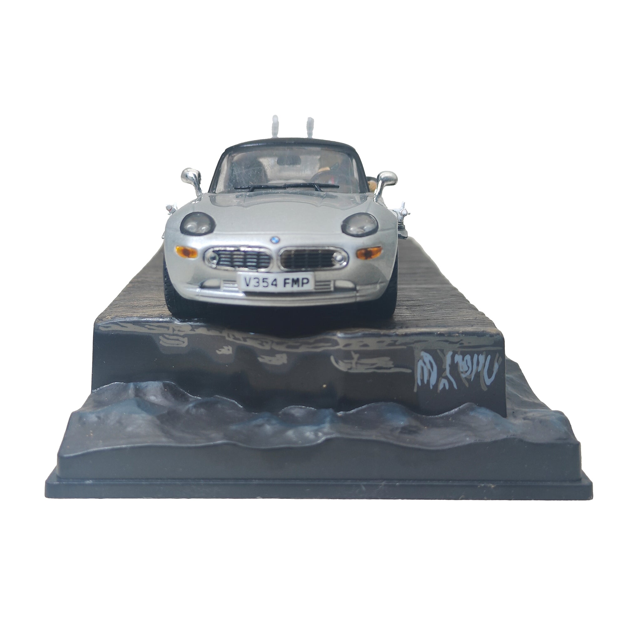 James Bond 007 BMW Z8 The World Is Not Enough Diecast GE Fabbri Vehicle 2006 14cm – Movie Icons & Heroes, Vintage Brands, 14 cm, 2006, pre-owned collector piece, Uncanny Collectibles Dublin Ireland