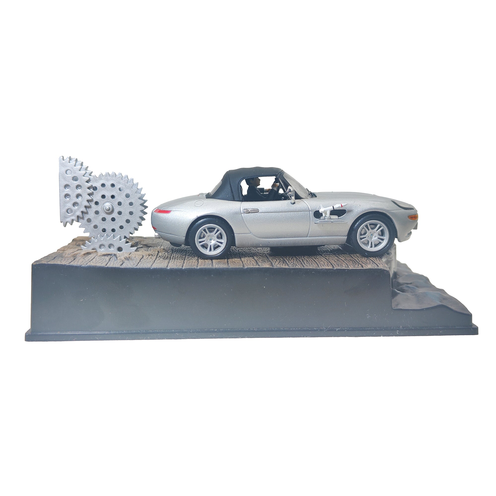 James Bond 007 BMW Z8 The World Is Not Enough Diecast GE Fabbri Vehicle 2006 14cm