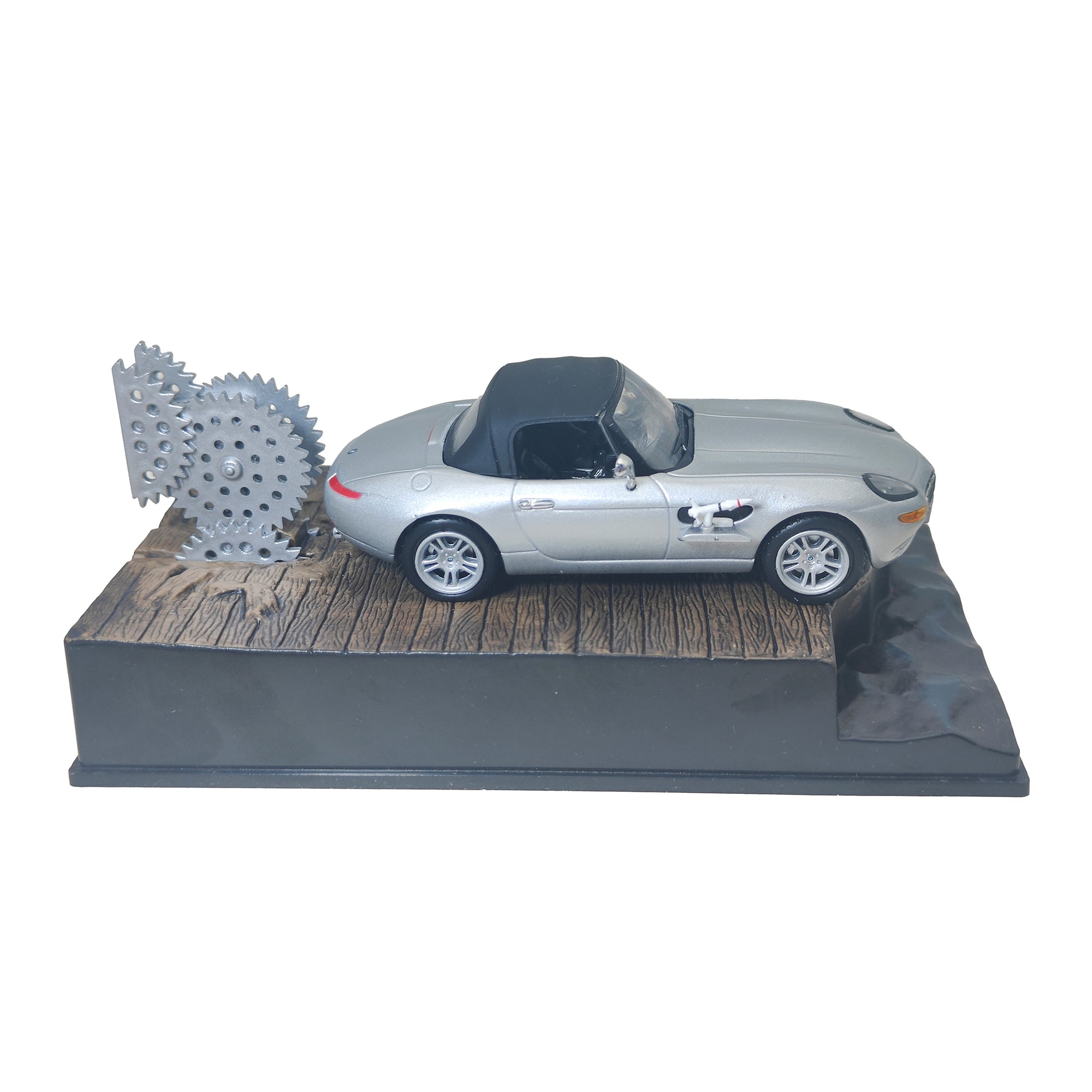 James Bond 007 BMW Z8 The World Is Not Enough Diecast GE Fabbri Vehicle 2006 14cm