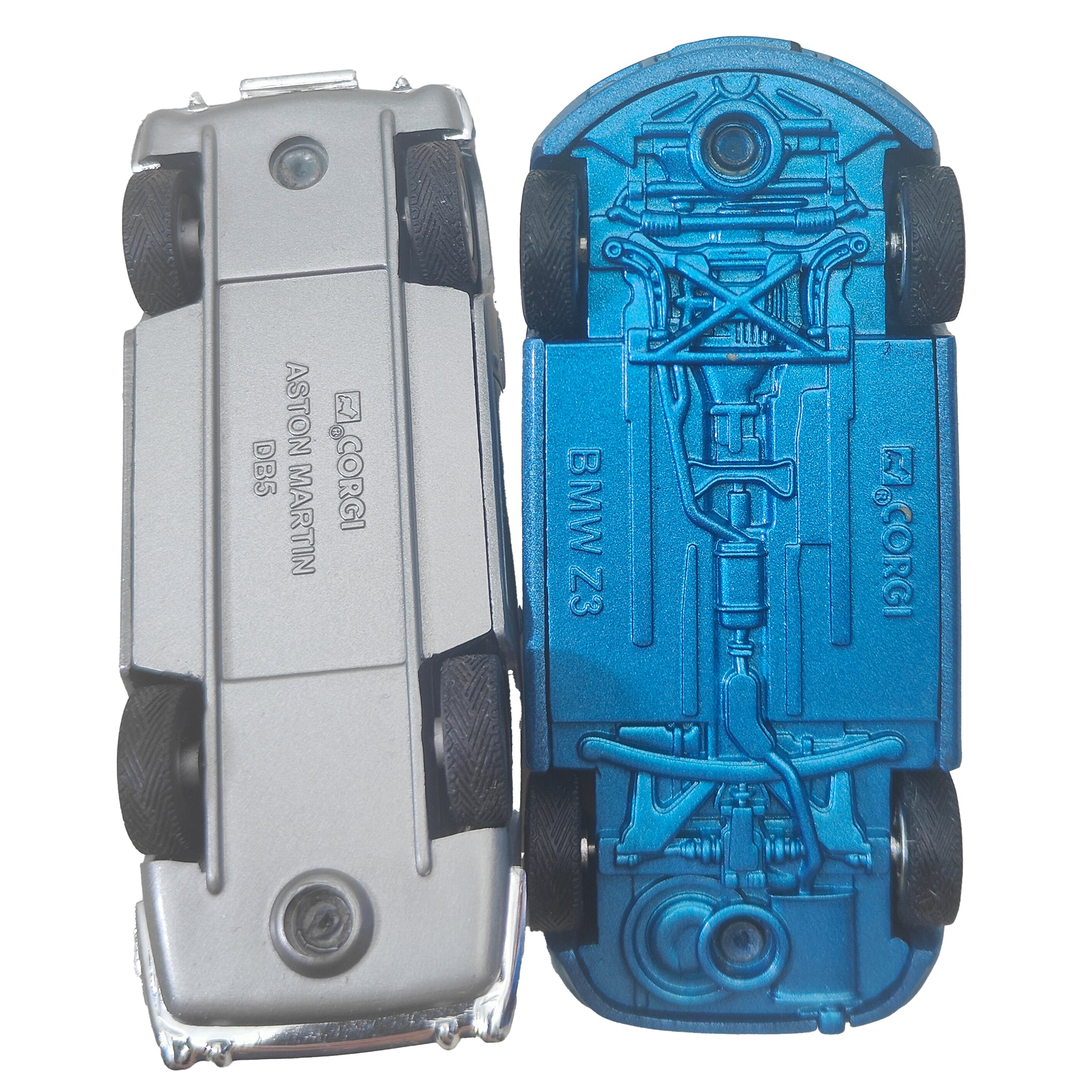 James Bond 007 Cars Film Canister Corgi 1:64 4-Piece Gift Set Collection 2003 – Movie Icons & Heroes, Corgi, 7 cm, 2003, pre-owned collector piece, Uncanny Collectibles Dublin Ireland