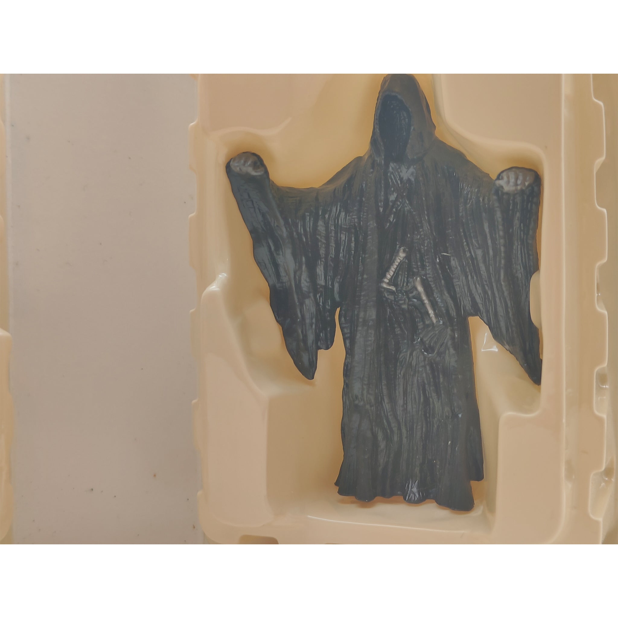 Lord of the Rings Burger King Mini Figure With Card 2001 – Lord of the Rings, Vintage Brands, 12 cm, 2001, pre-owned collector piece, Uncanny Collectibles Dublin Ireland