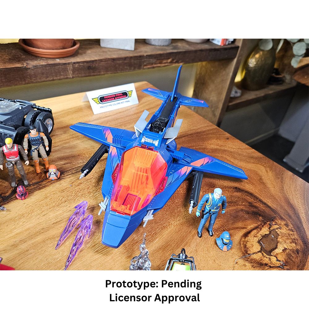 The Loyal Subjects M.A.S.K. Switchblade transforming helicopter vehicle, 12cm with Miles Wolf Mayhem figure and Viper mask