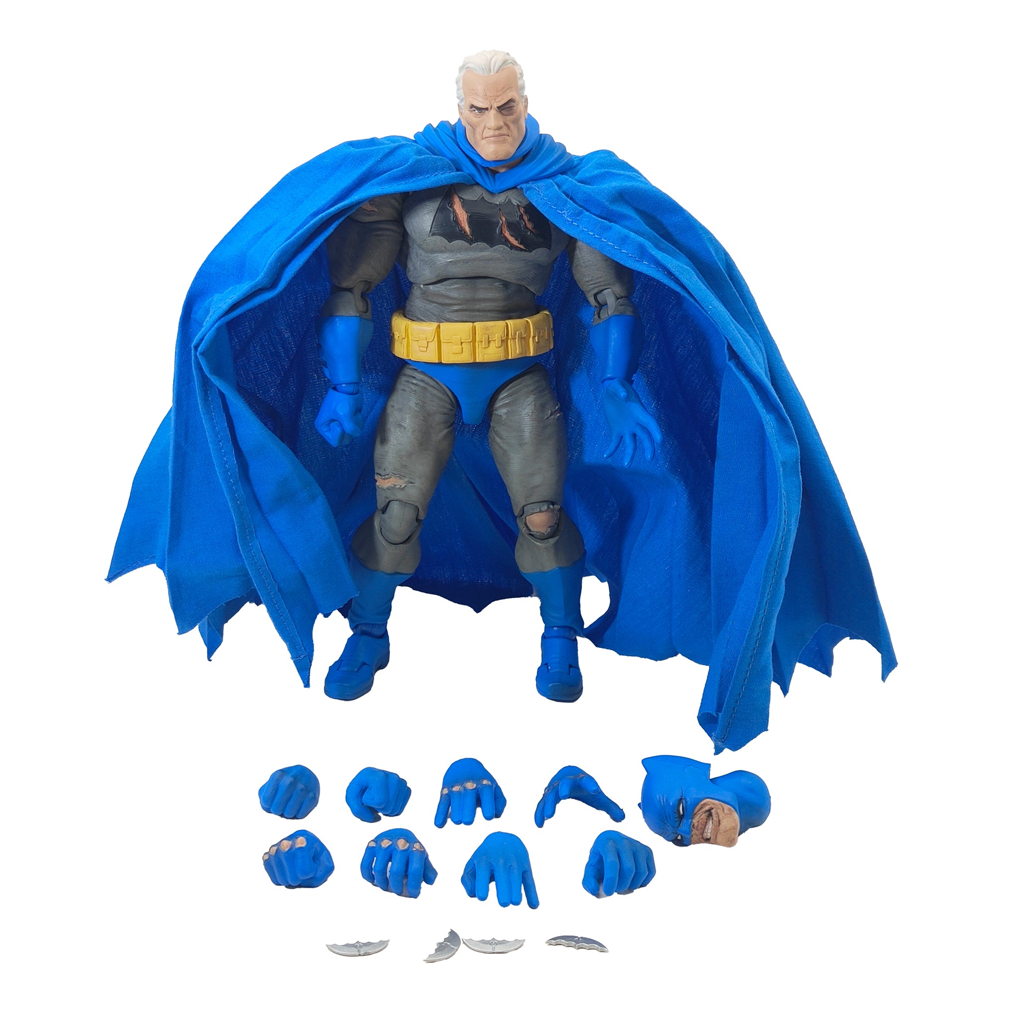 MAFEX No 119 Batman The Dark Knight Returns Triumphant Medicom Toy – Batman, Medicom, 16 cm, pre-owned collector piece, Uncanny Collectibles Dublin Ireland
