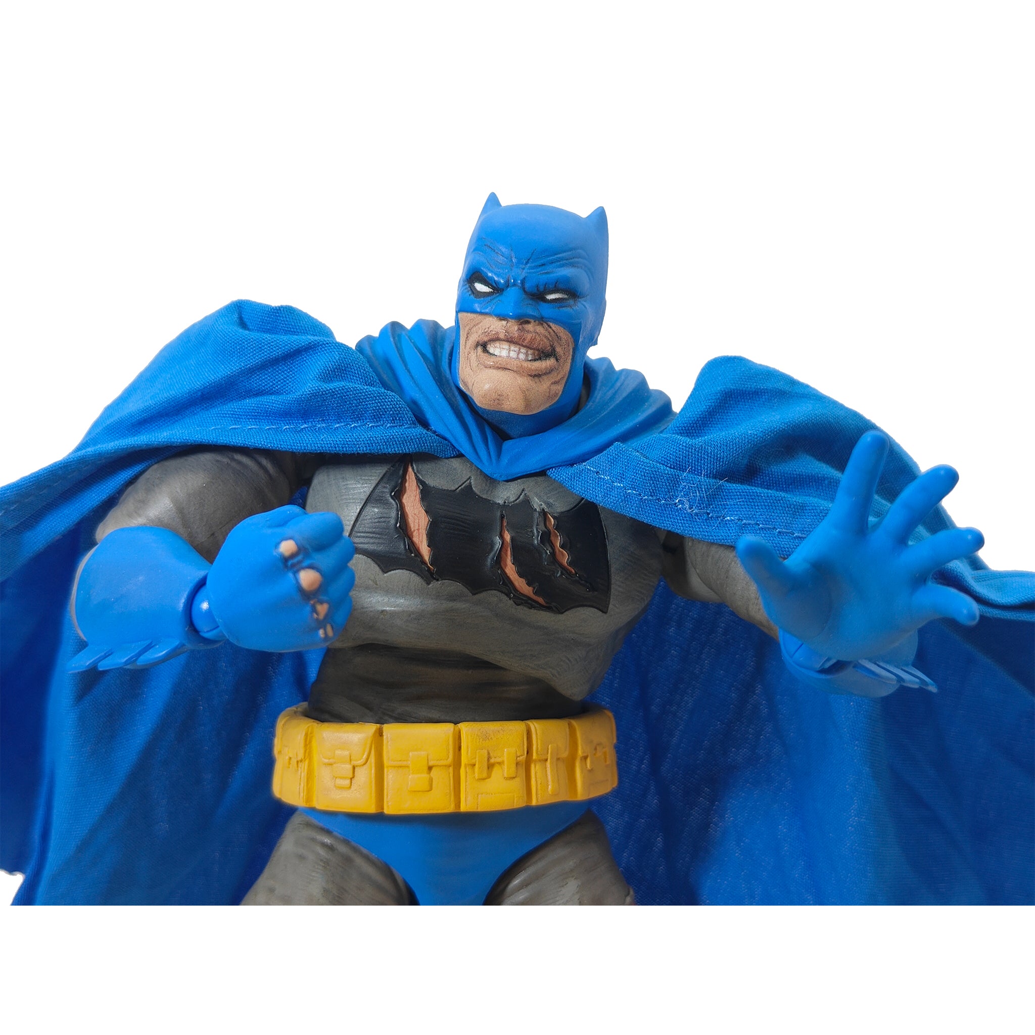 MAFEX No 119 Batman The Dark Knight Returns Triumphant Medicom Toy – Batman, Medicom, 16 cm, pre-owned collector piece, Uncanny Collectibles Dublin Ireland