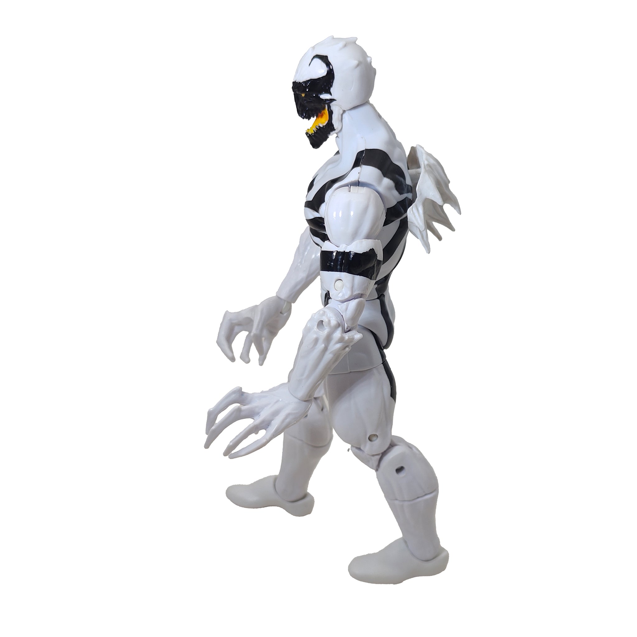 Marvel Legends Anti Venom Infinite Series Hasbro Action Figure 2015 15cm – Spider-Man, Hasbro, 15 cm, 2015, pre-owned collector piece, Uncanny Collectibles Dublin Ireland