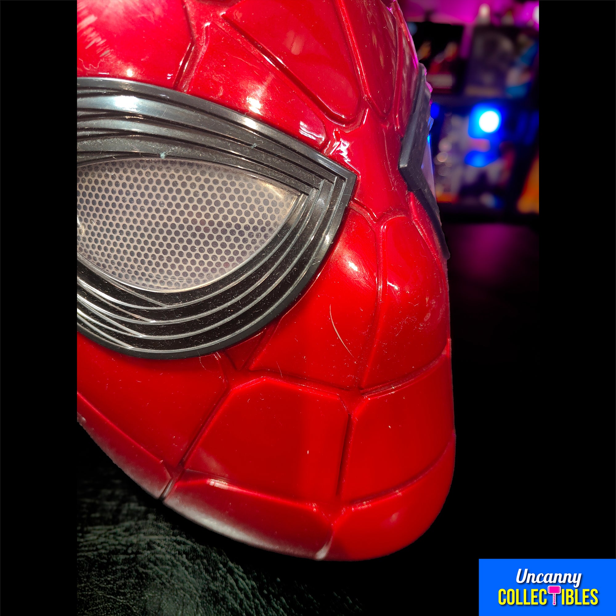 Marvel Legends Avengers Spider-Man Iron Spider Electronic Helmet Hasbro 2022