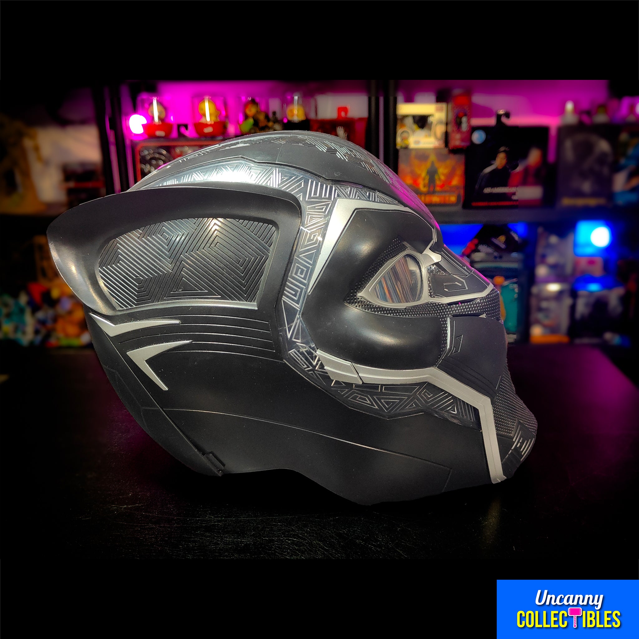 Marvel Legends Black Panther Electronic Helmet Hasbro 2022 – Avengers, Hasbro, 35 cm, 2019, pre-owned collector piece, Uncanny Collectibles Dublin Ireland