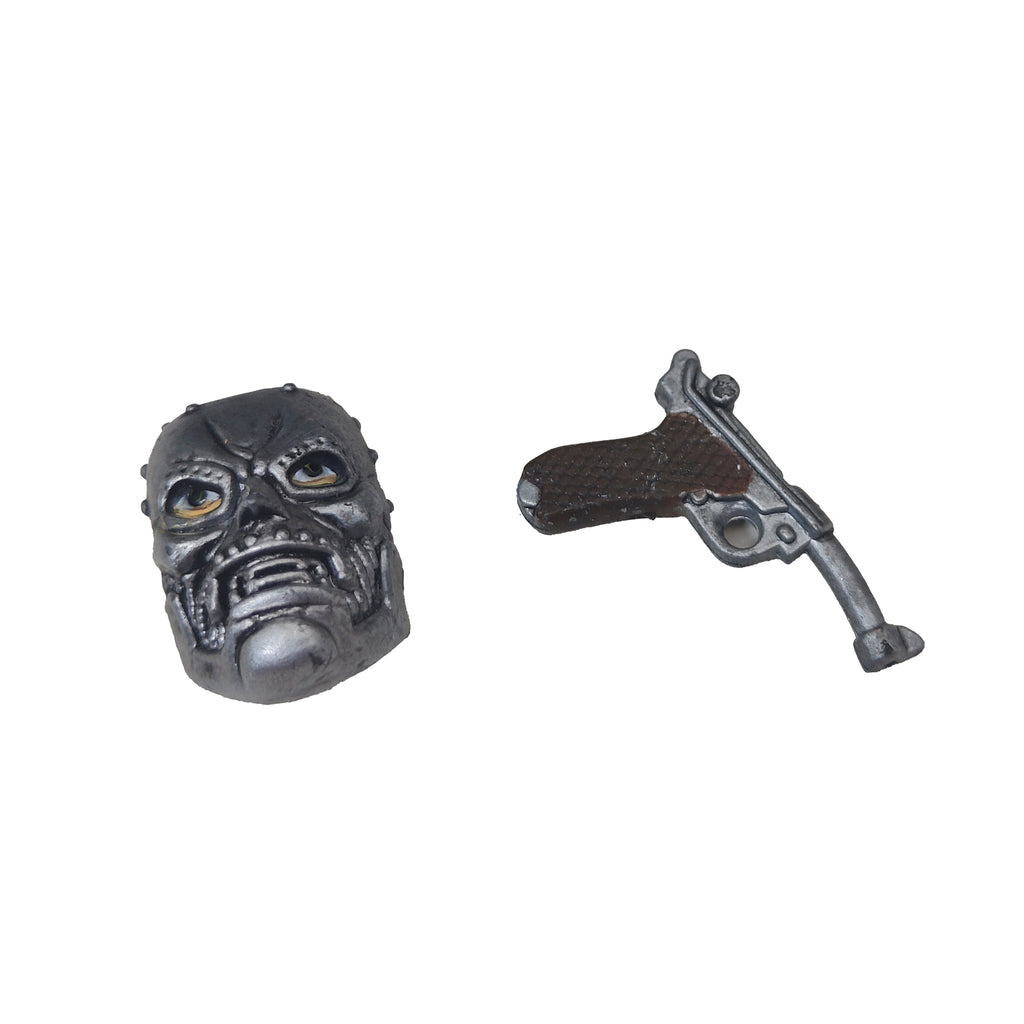 Marvel Legends Doctor Doom Fantastic Four Series II Toy Biz Action Figure 2002 – Fantastic Four, Toy Biz, 15 cm, 2002, pre-owned collector piece, Uncanny Collectibles Dublin Ireland