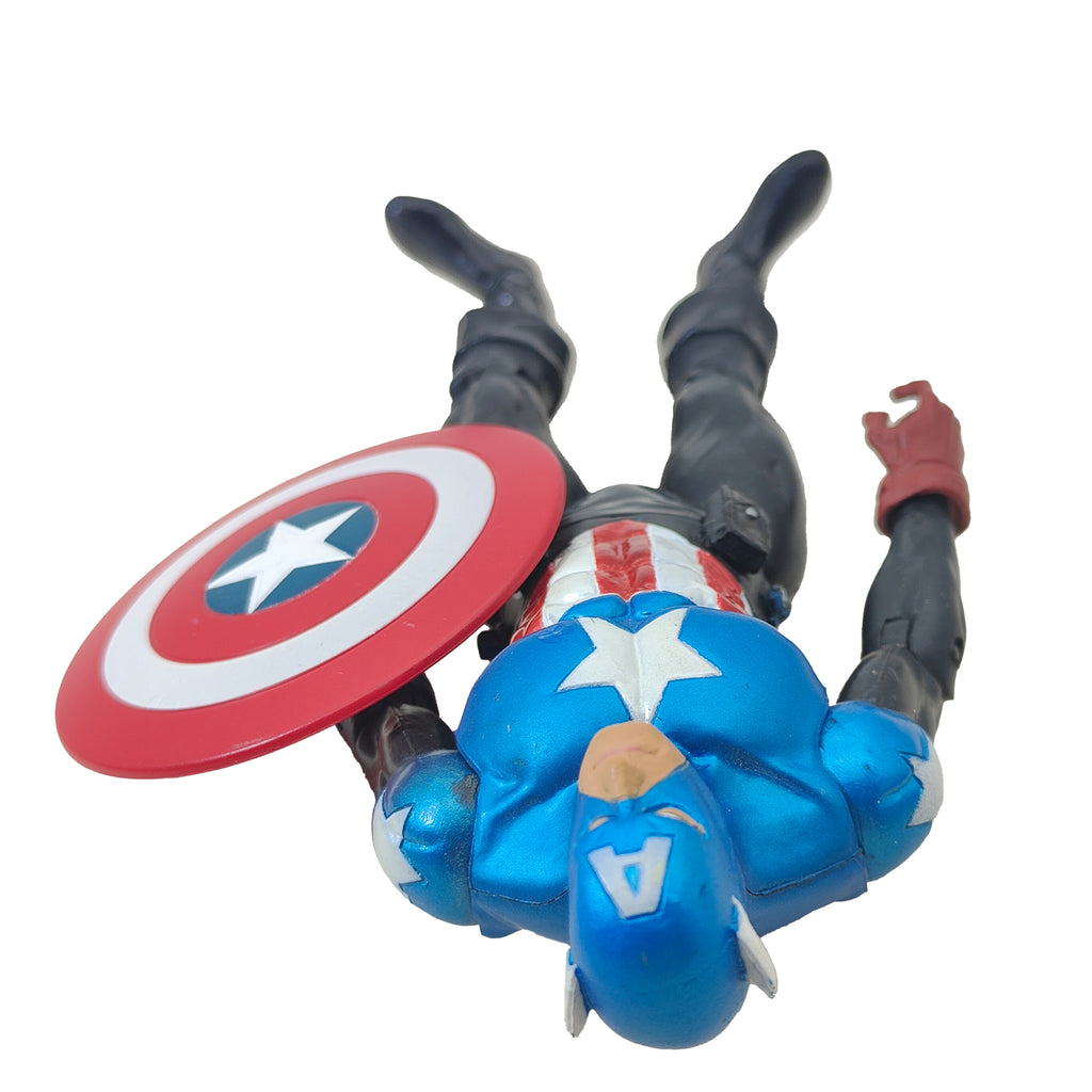 Marvel Select Captain America Bucky Barnes Action Figure 2021 – Avengers, Diamond Select Toys, 18 cm, 2021, pre-owned collector piece, Uncanny Collectibles Dublin Ireland
