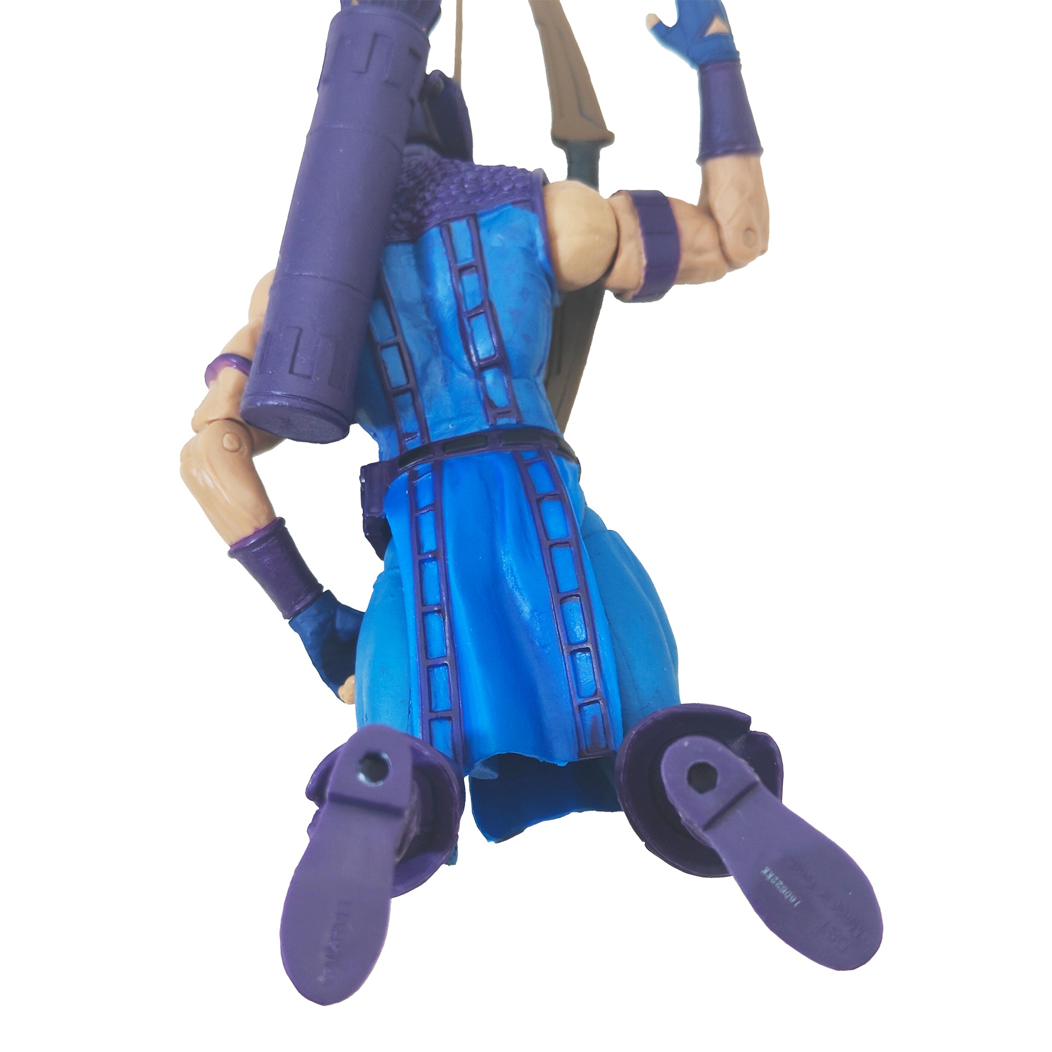 Marvel Select Classic Hawkeye Avengers Action Figure 2014 18cm – Avengers, Diamond Select Toys, 18 cm, 2014, pre-owned collector piece, Uncanny Collectibles Dublin Ireland