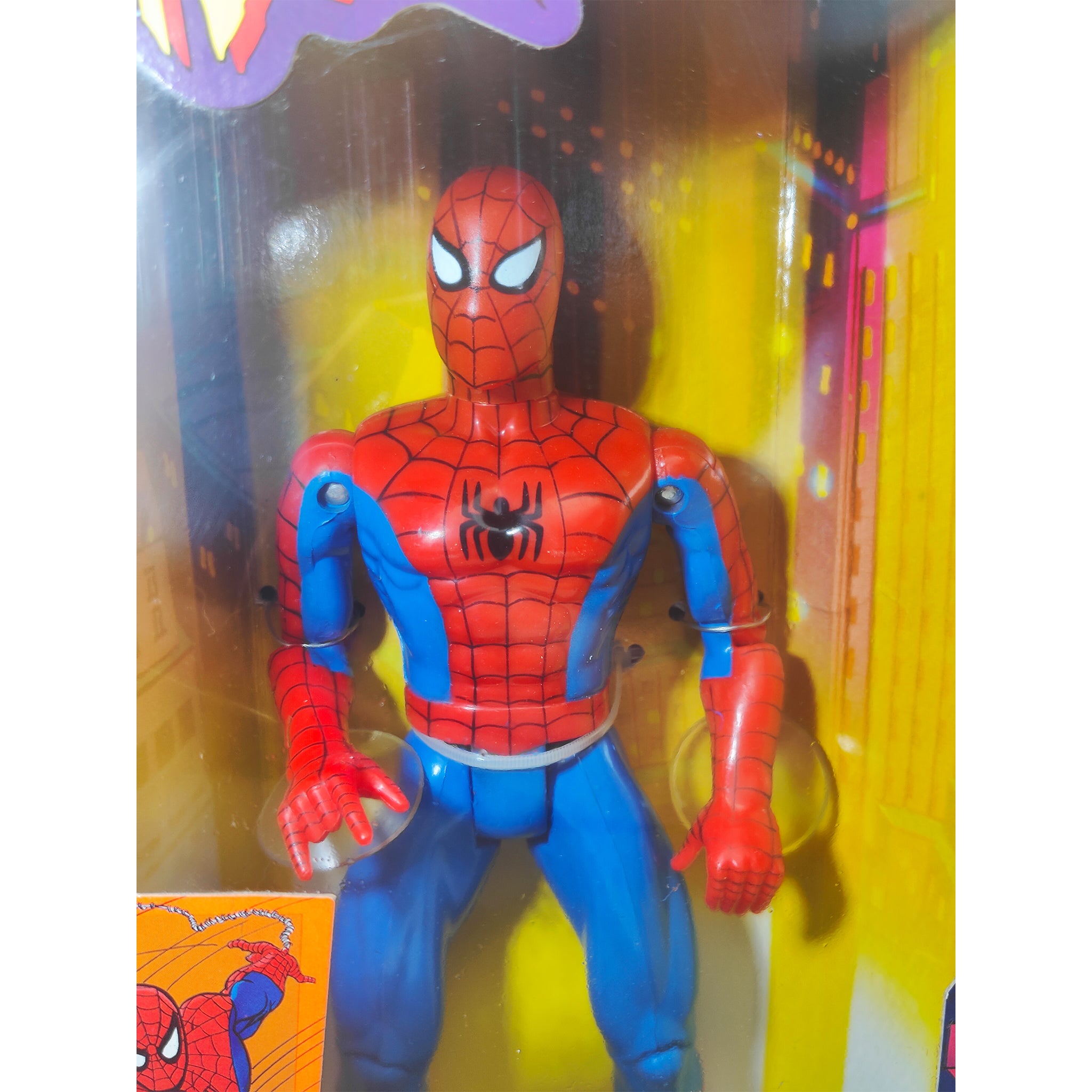 Marvel Spider-Man Wall Hanging Figure Toy Biz Action Figure 1995 – Spider-Man, Toy Biz, 30 cm, 1995, pre-owned collector piece, Uncanny Collectibles Dublin Ireland