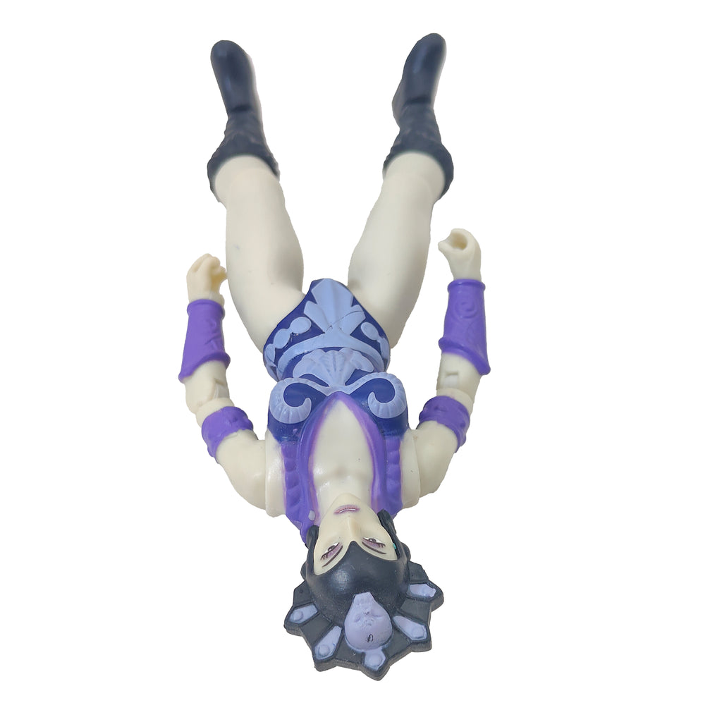 Mattel Masters of the Universe Origins Evil-Lyn Version 2 Action Figure 2021