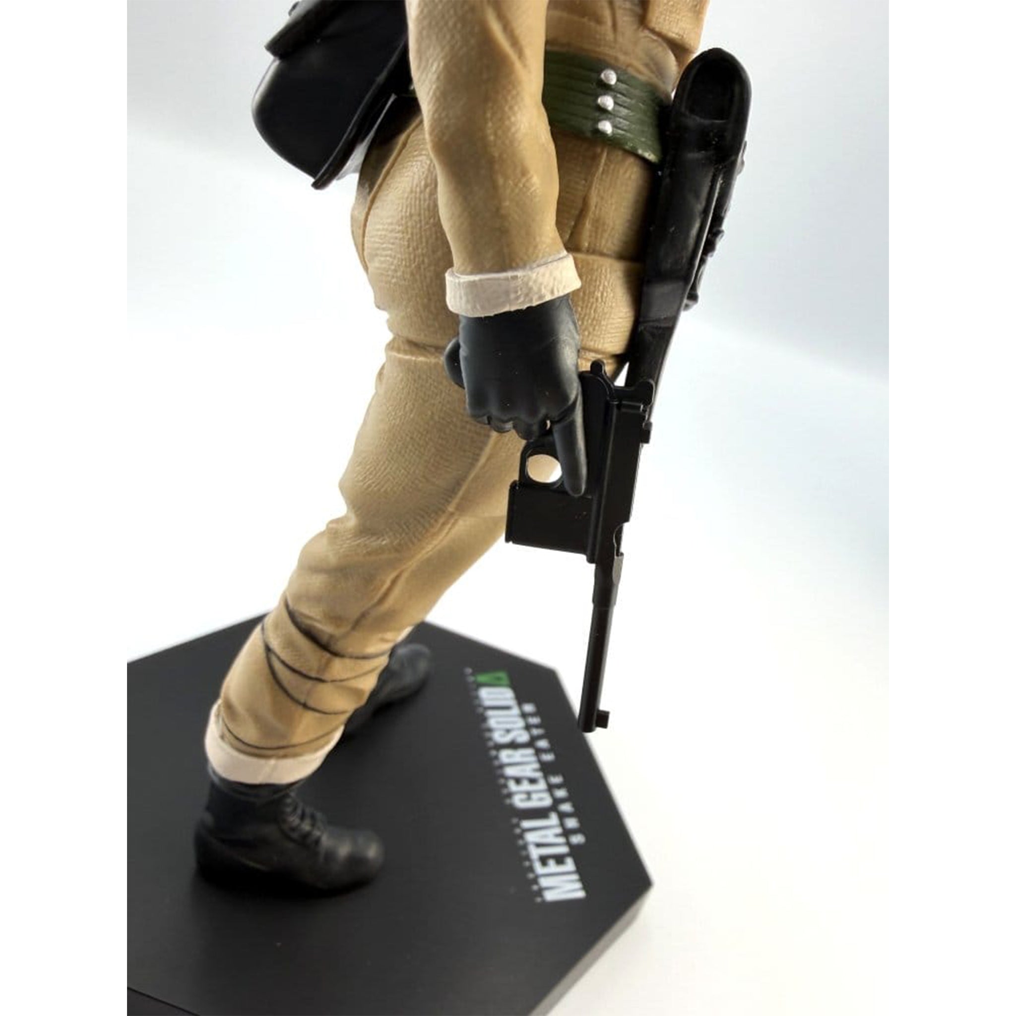 Metal Gear Solid Delta Snake Eater EVA Konami Amusement Statue