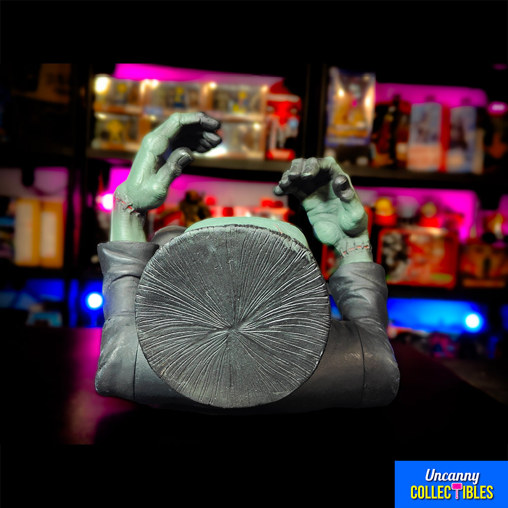 Buy Mezco Frankenstein Universal Monsters Large 46 Cm Monster Scale Figure 2012 collectible online at Uncanny Collectibles