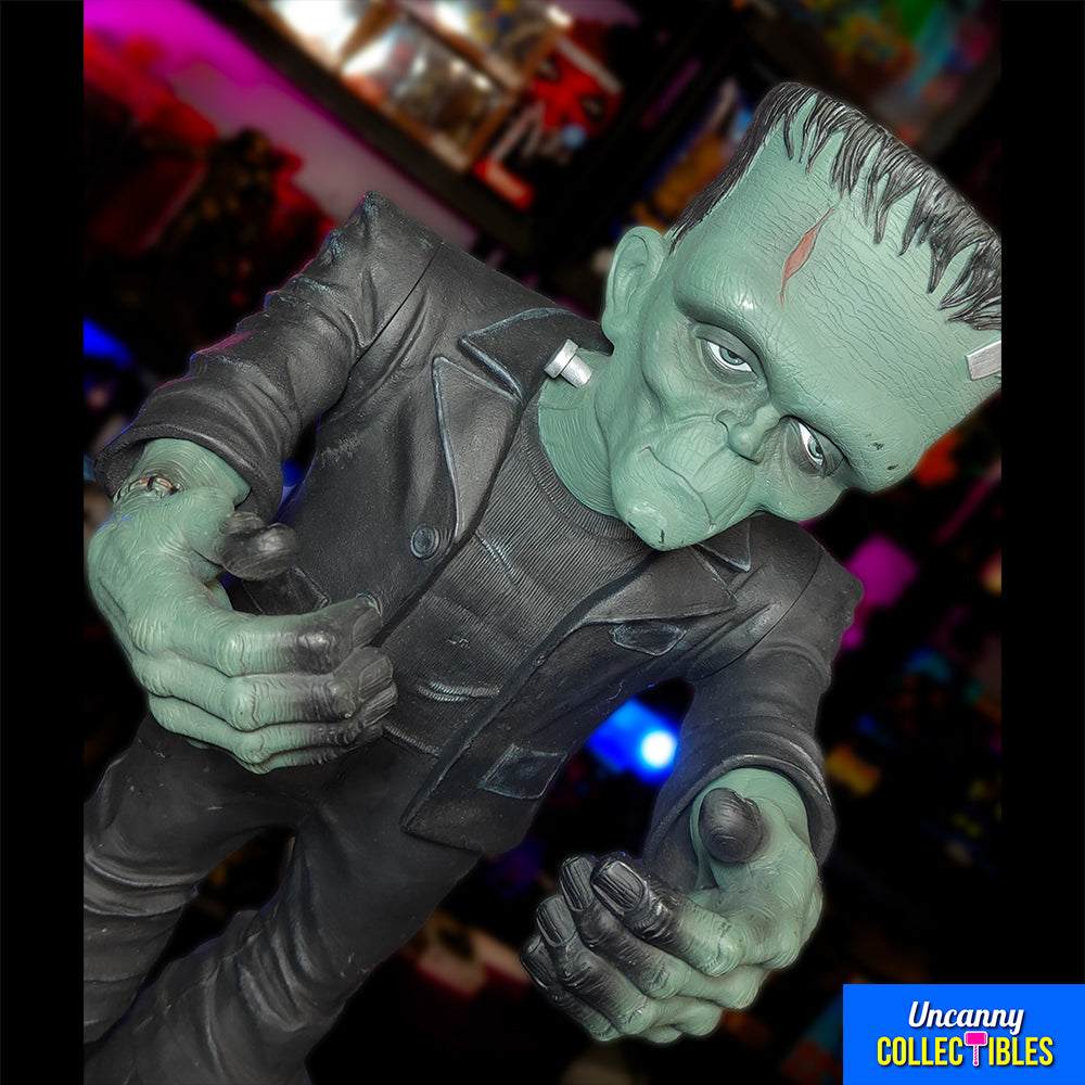Mezco Frankenstein Universal Monsters Large 46 cm Monster Scale Figure 2012 – Universal Monsters, Mezco Toyz, 46 cm, 2012, pre-owned collector piece, Uncanny Collectibles Dublin Ireland
