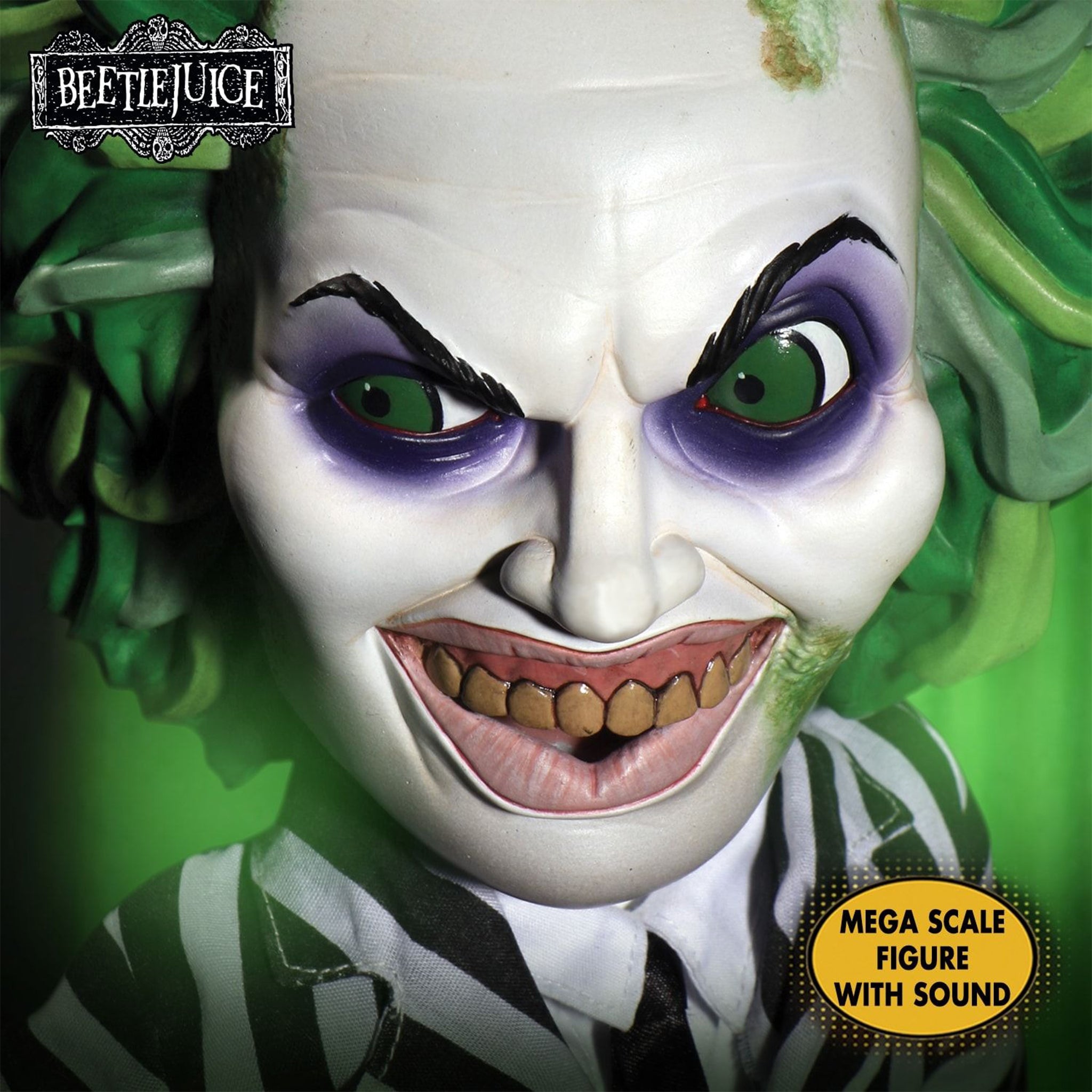 Beetlejuice MDS Mega Scale Mezco Toyz Figure with Sound – photo 3 of 8