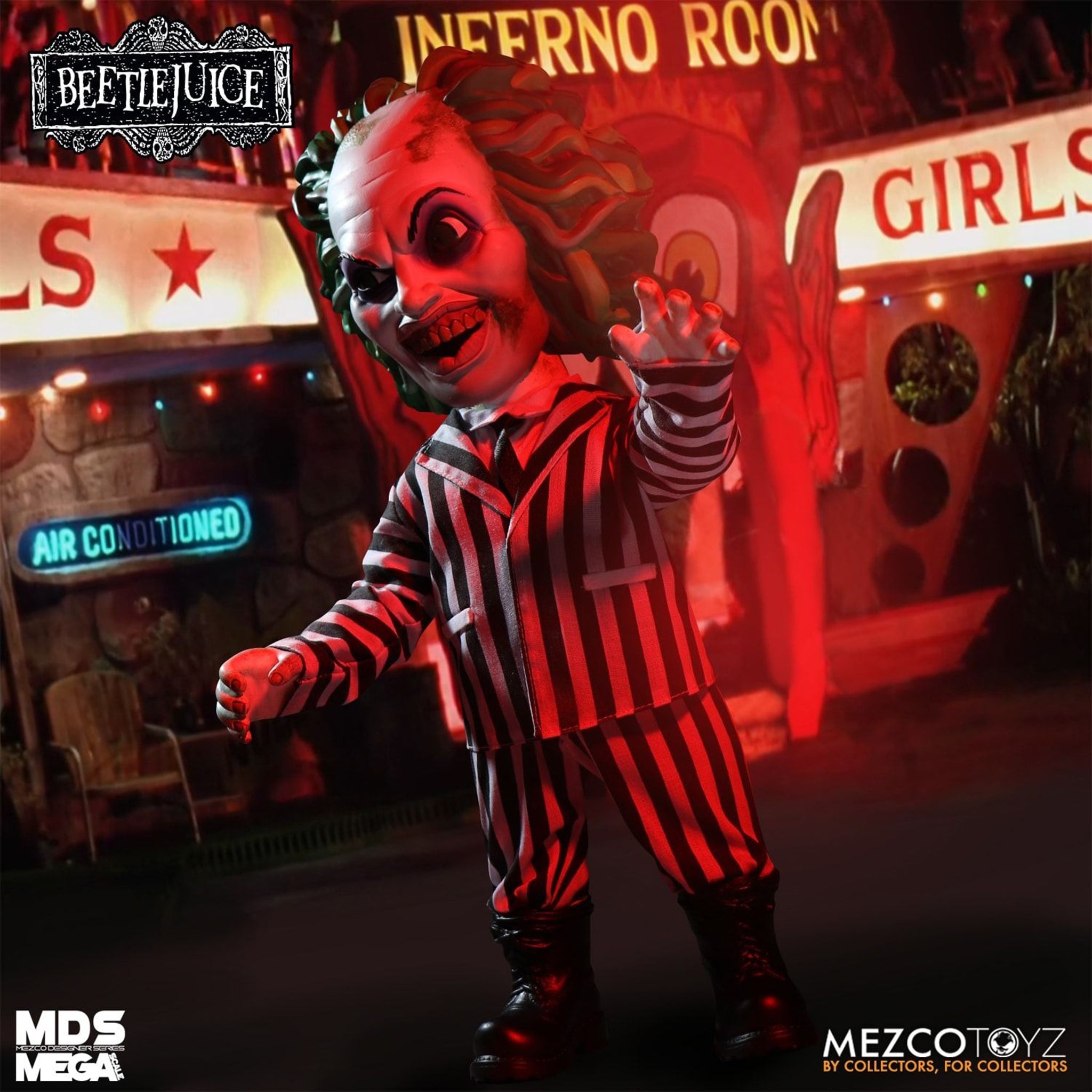 Beetlejuice MDS Mega Scale Mezco Toyz Figure with Sound – photo 4 of 8