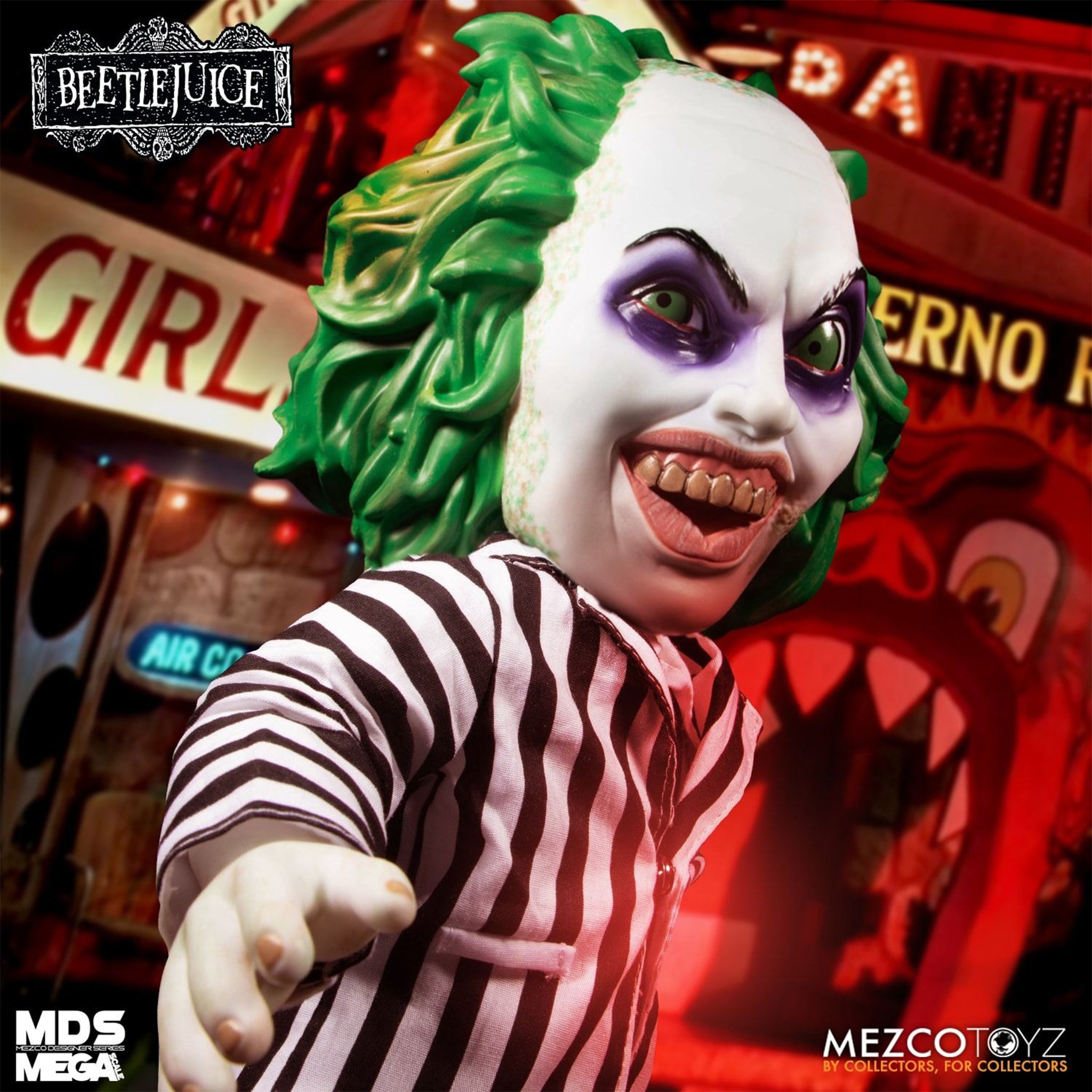 Beetlejuice MDS Mega Scale Mezco Toyz Figure with Sound – photo 5 of 8