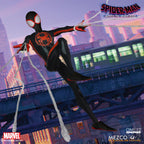 Spider-Man Miles Morales Mezco Toyz One:12 Collective Action Figure – photo 4 of 16