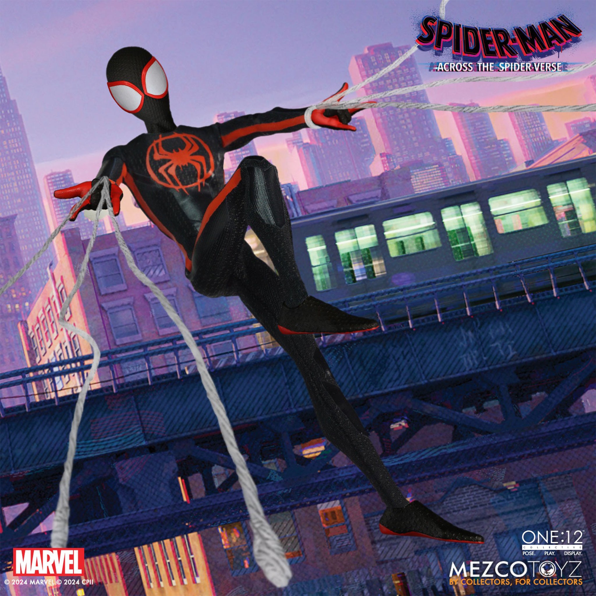 Spider-Man Miles Morales Mezco Toyz One:12 Collective Action Figure – photo 4 of 16
