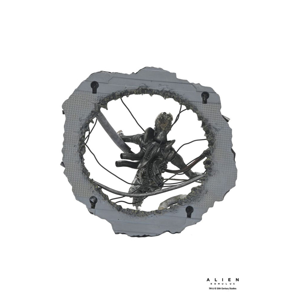 NECA Alien Romulus Deluxe Suspended Lab Xenomorph XX121 Action Figure 2025 18cm – Alien, NECA, 18 cm, 2025, brand new collector item, Uncanny Collectibles Dublin Ireland