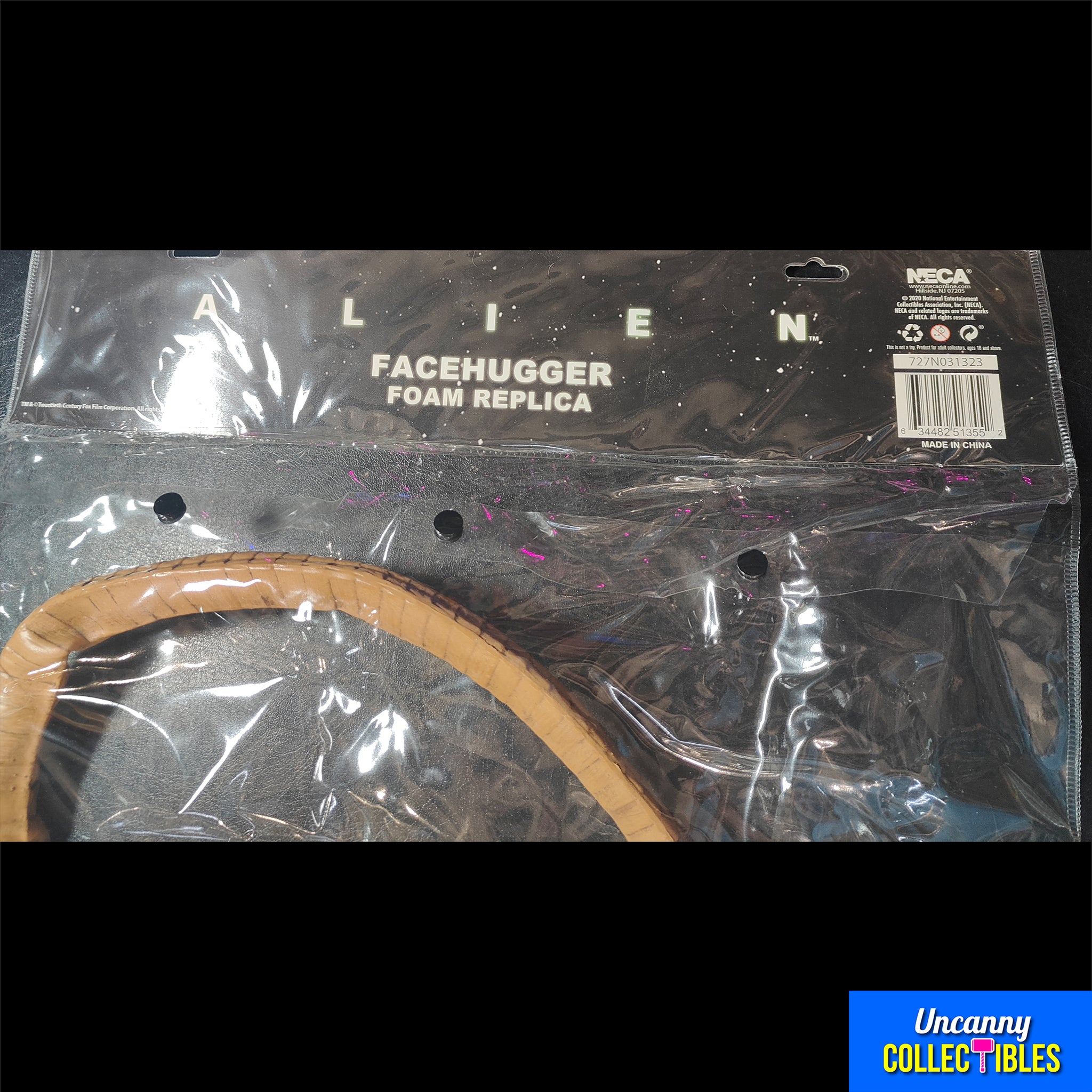NECA Aliens Facehugger 1:1 Foam Replica Prop – Alien, NECA, 105 cm, 2023, brand new collector item, Uncanny Collectibles Dublin Ireland