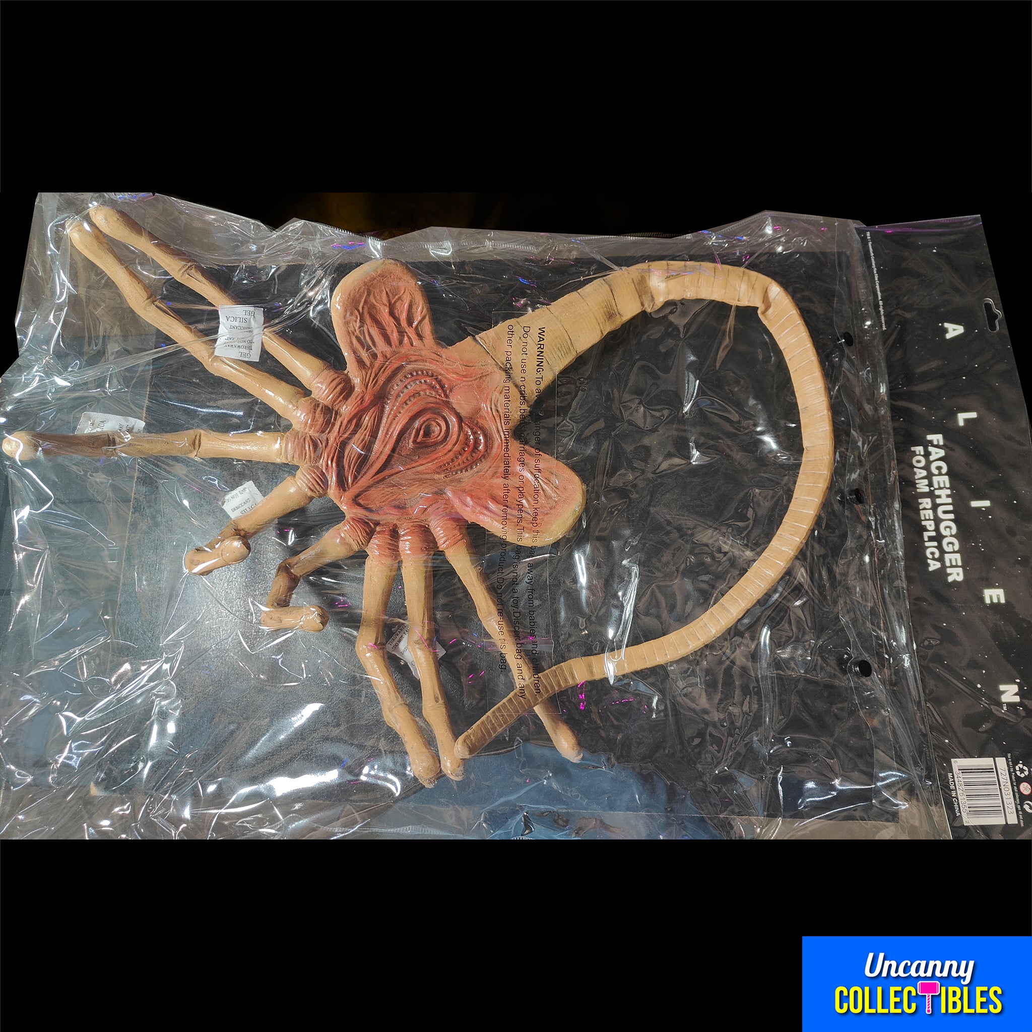 NECA Aliens Facehugger 1:1 Foam Replica Prop – Alien, NECA, 105 cm, 2023, brand new collector item, Uncanny Collectibles Dublin Ireland
