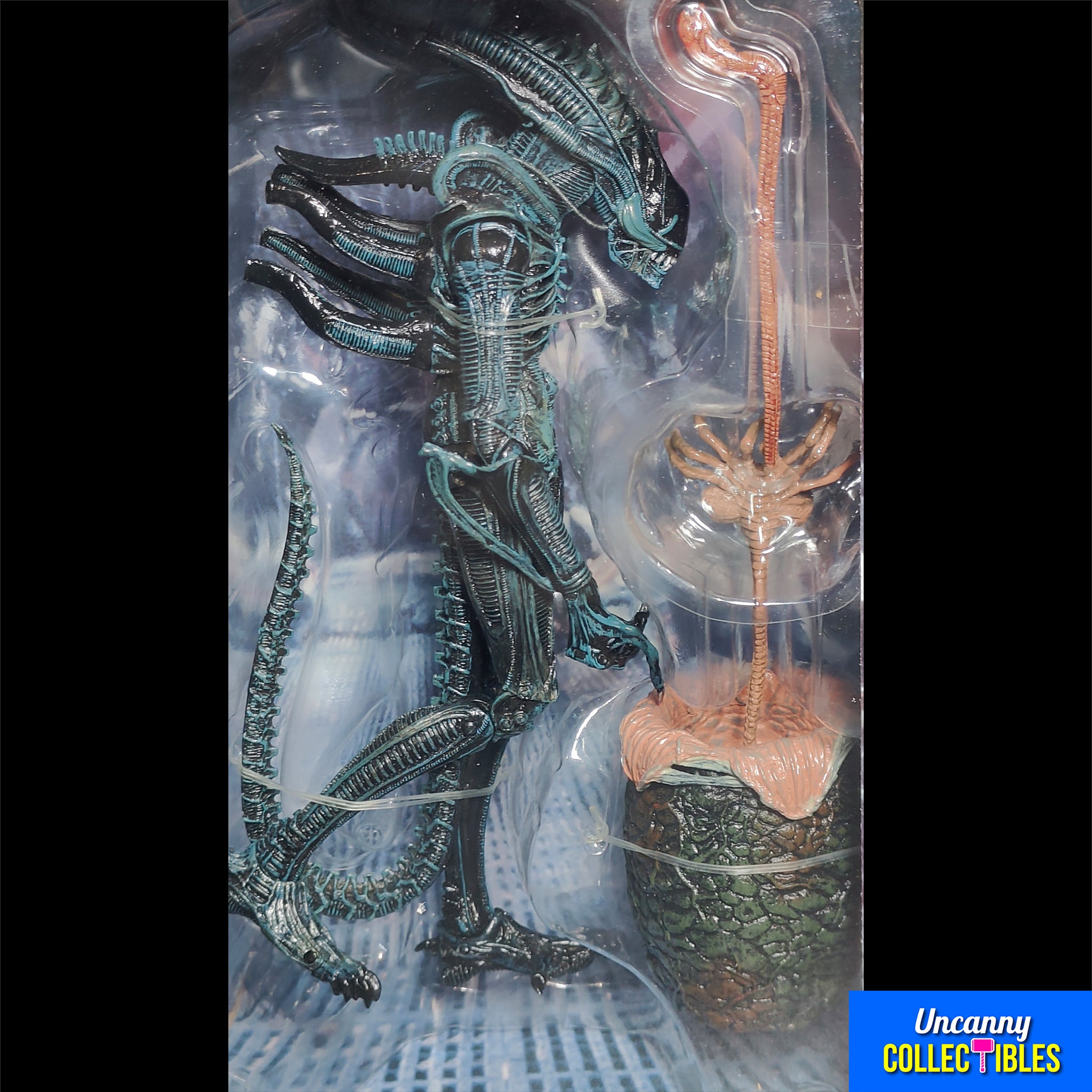Aliens Ultimate Warrior Xenomorph NECA Figure