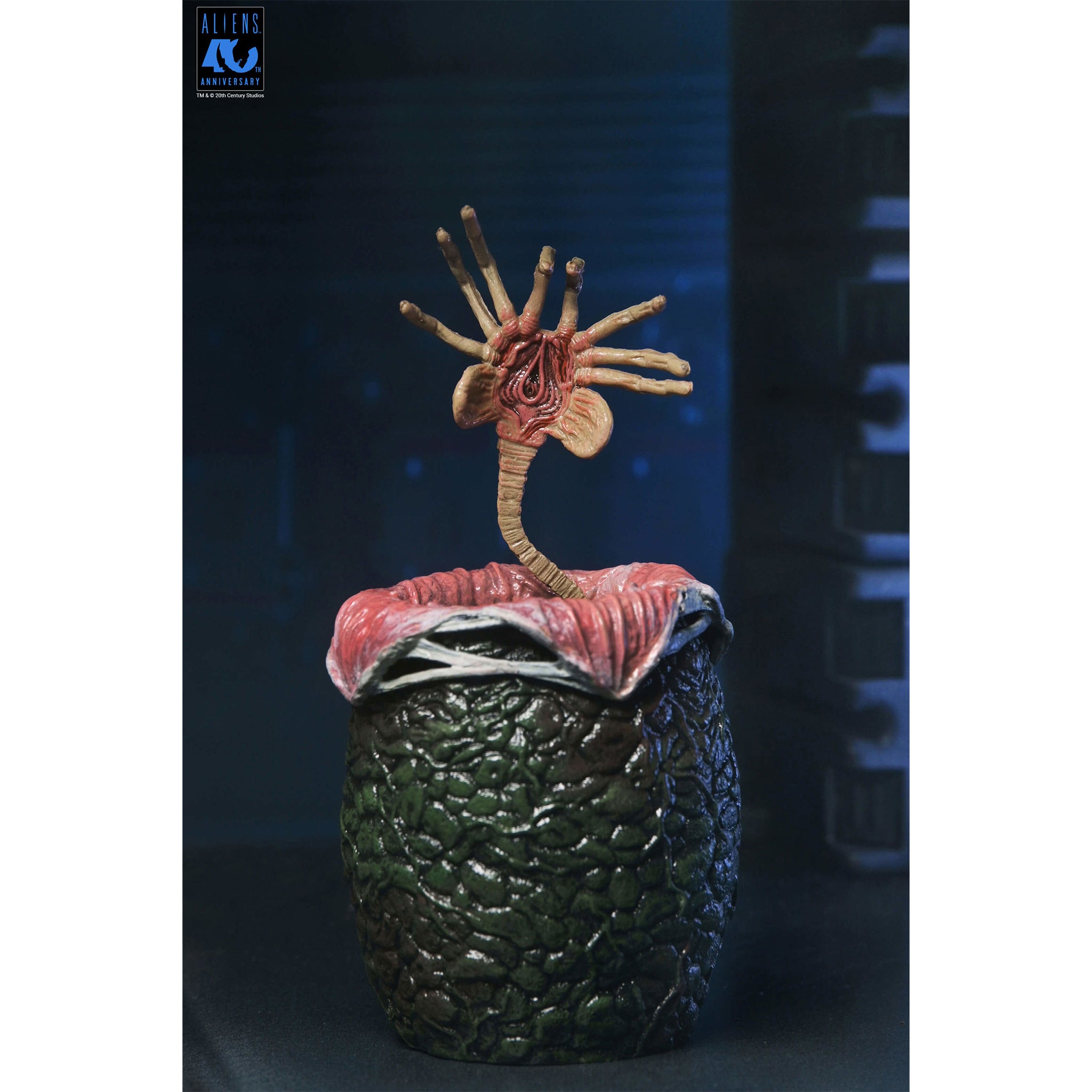 NECA Aliens Ultimate Warrior Xenomorph Action Figure – photo 13 of 23