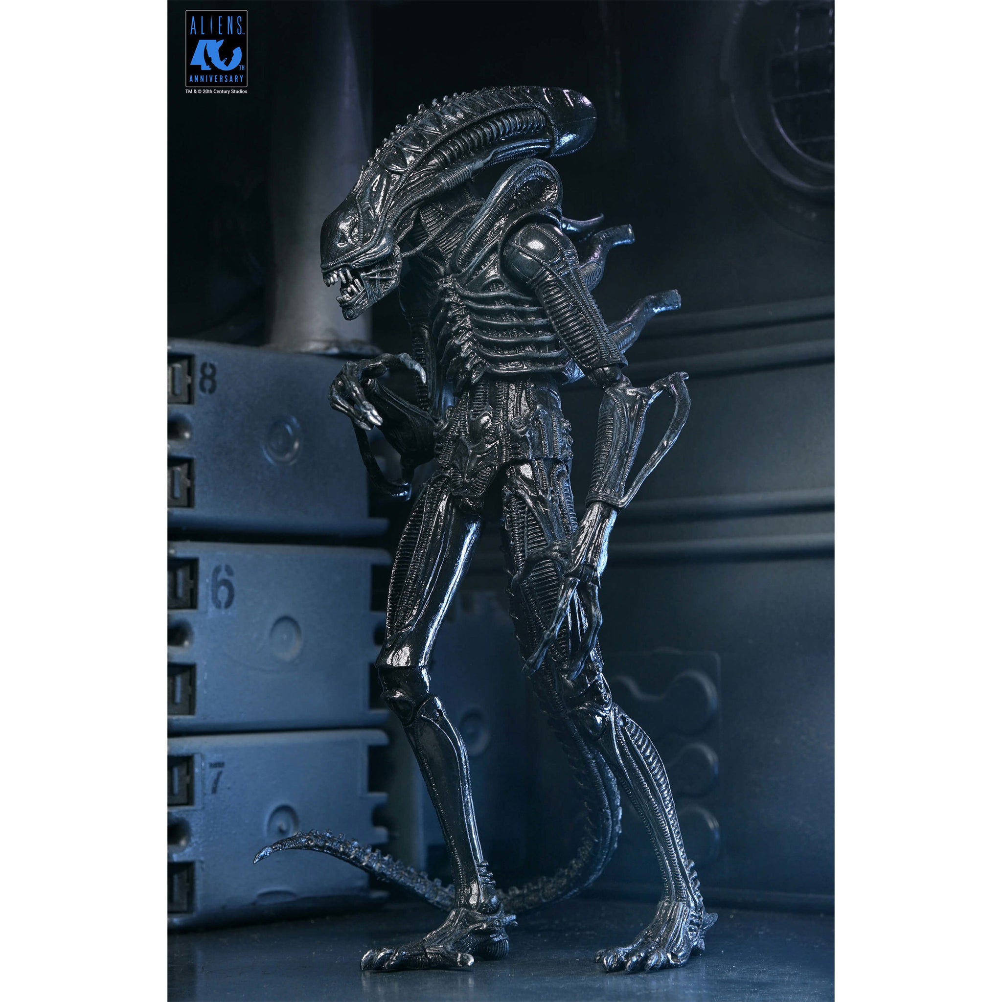 NECA Aliens Ultimate Warrior Xenomorph Action Figure – photo 14 of 23
