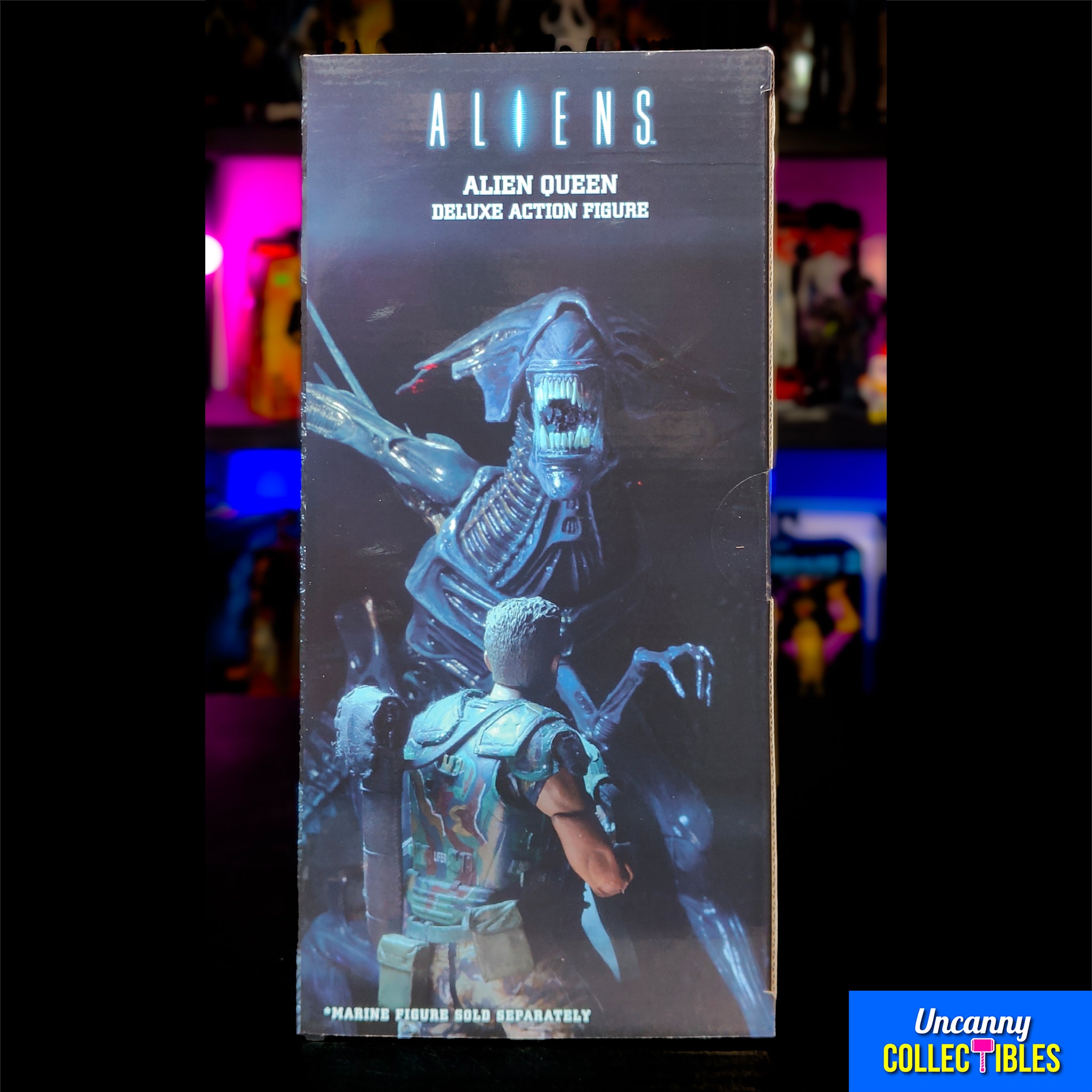 NECA Aliens Ultra Deluxe Xenomorph Queen Action Figure – photo 4 of 13