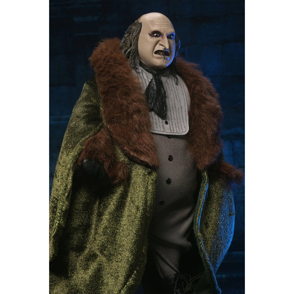 NECA Batman Returns 1992 Penguin Danny DeVito Clothed Action Figure