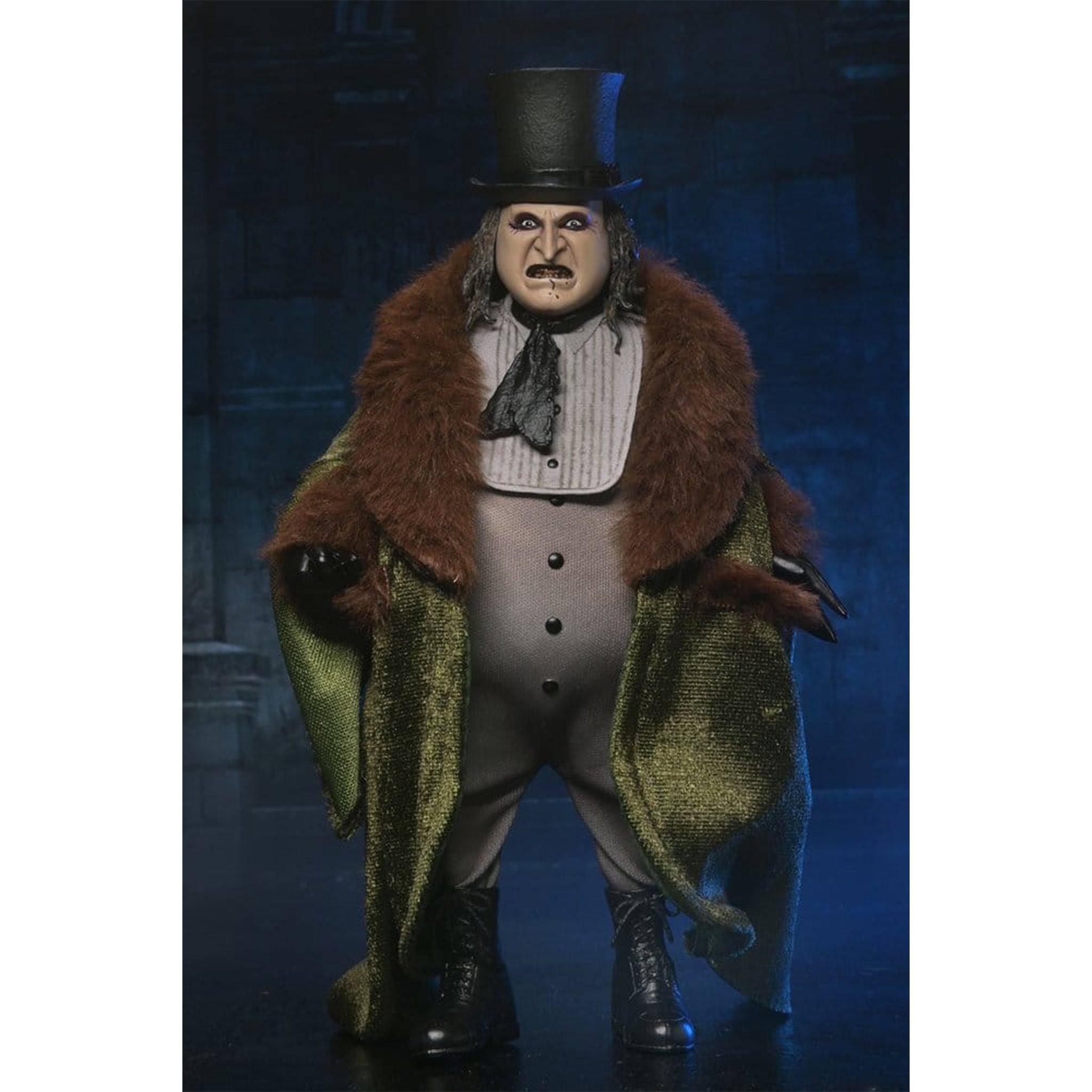 NECA Batman Returns 1992 Penguin Danny DeVito Clothed Action Figure