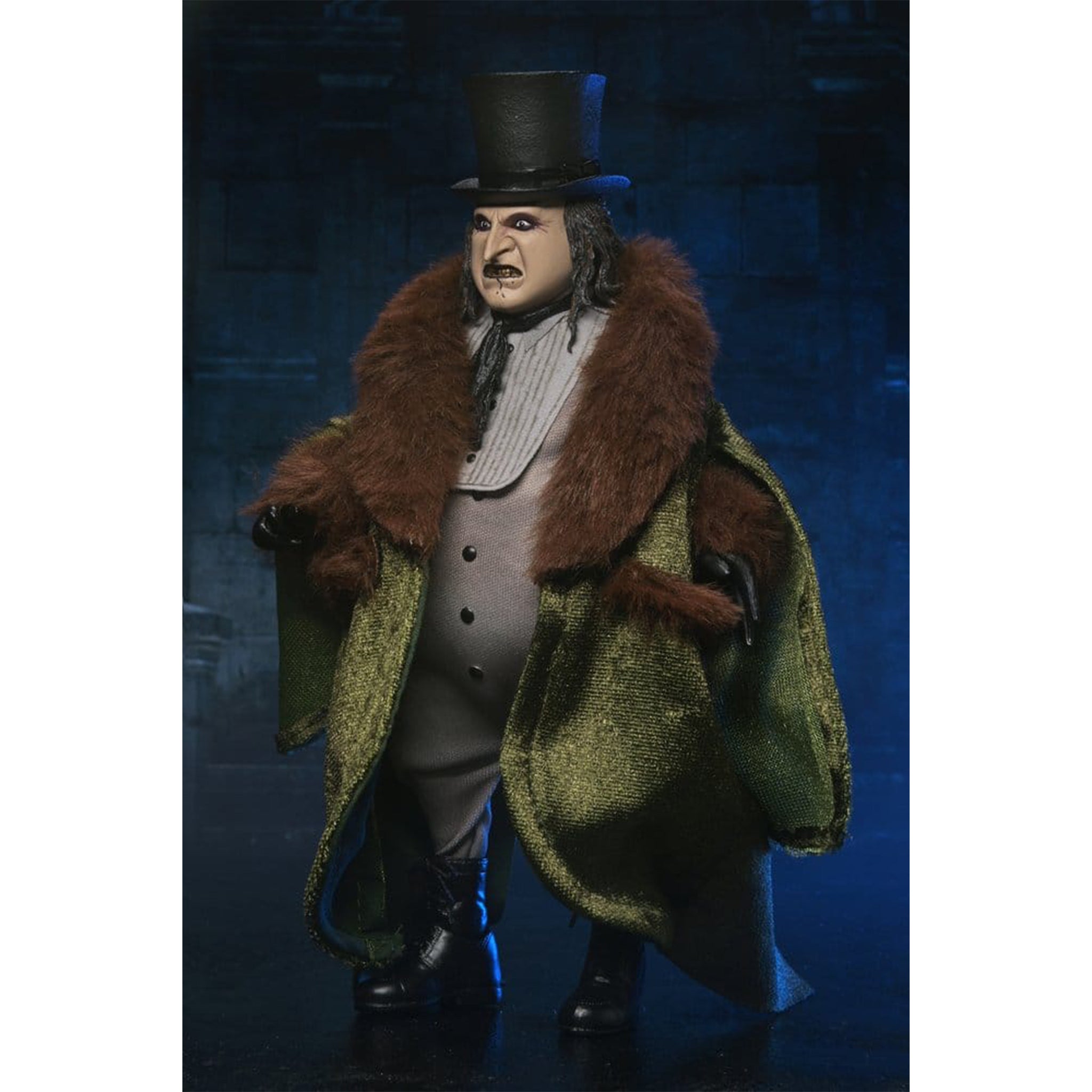NECA Batman Returns 1992 Penguin Danny DeVito Clothed Action Figure