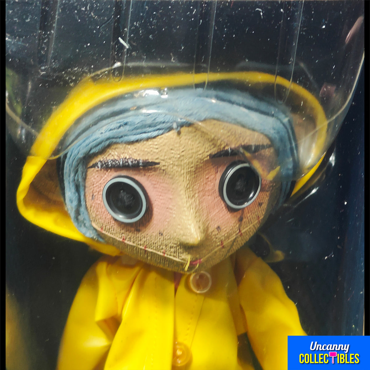 Coraline NECA Prop Replica Doll - photo 4 of 13
