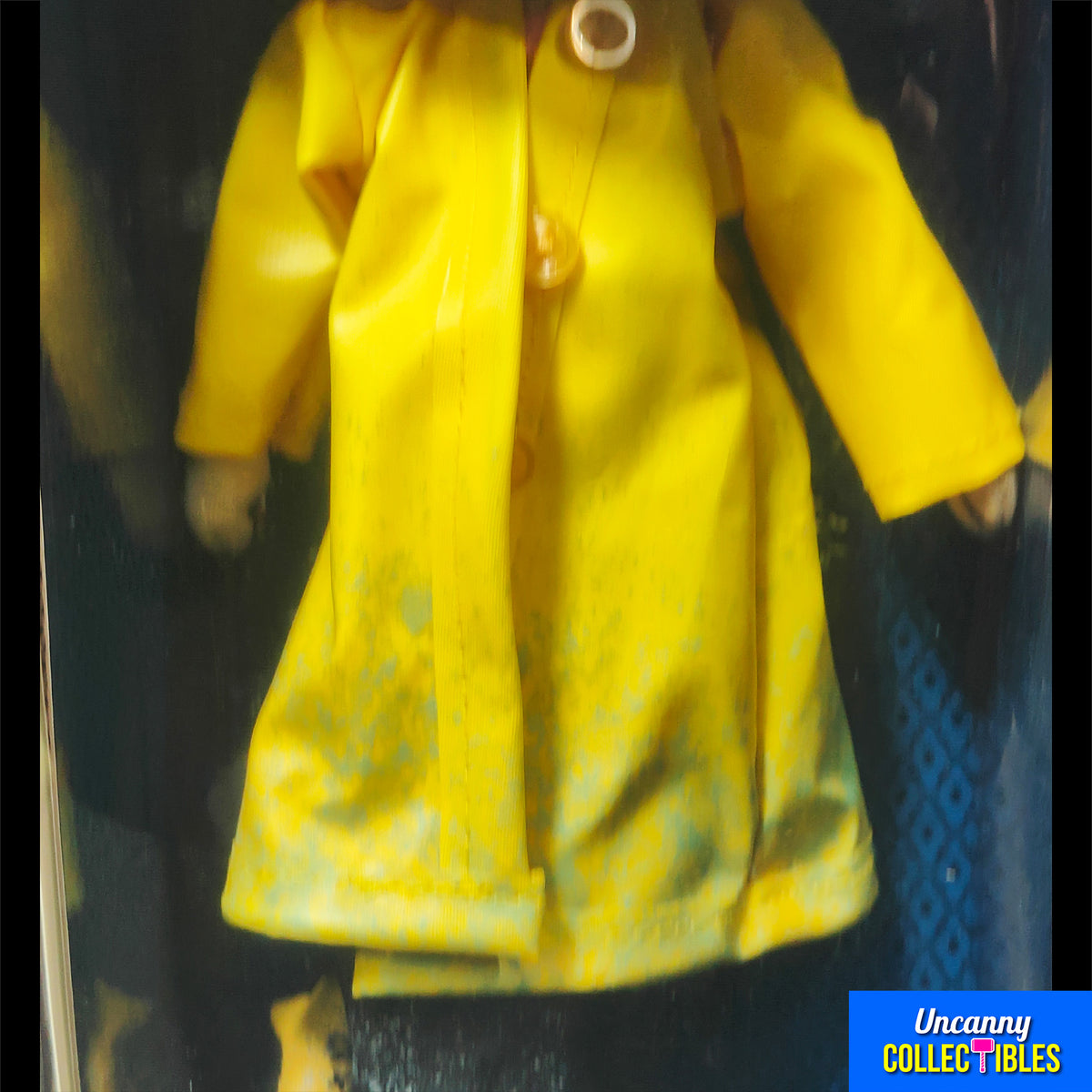 Coraline NECA Prop Replica Doll - photo 5 of 13