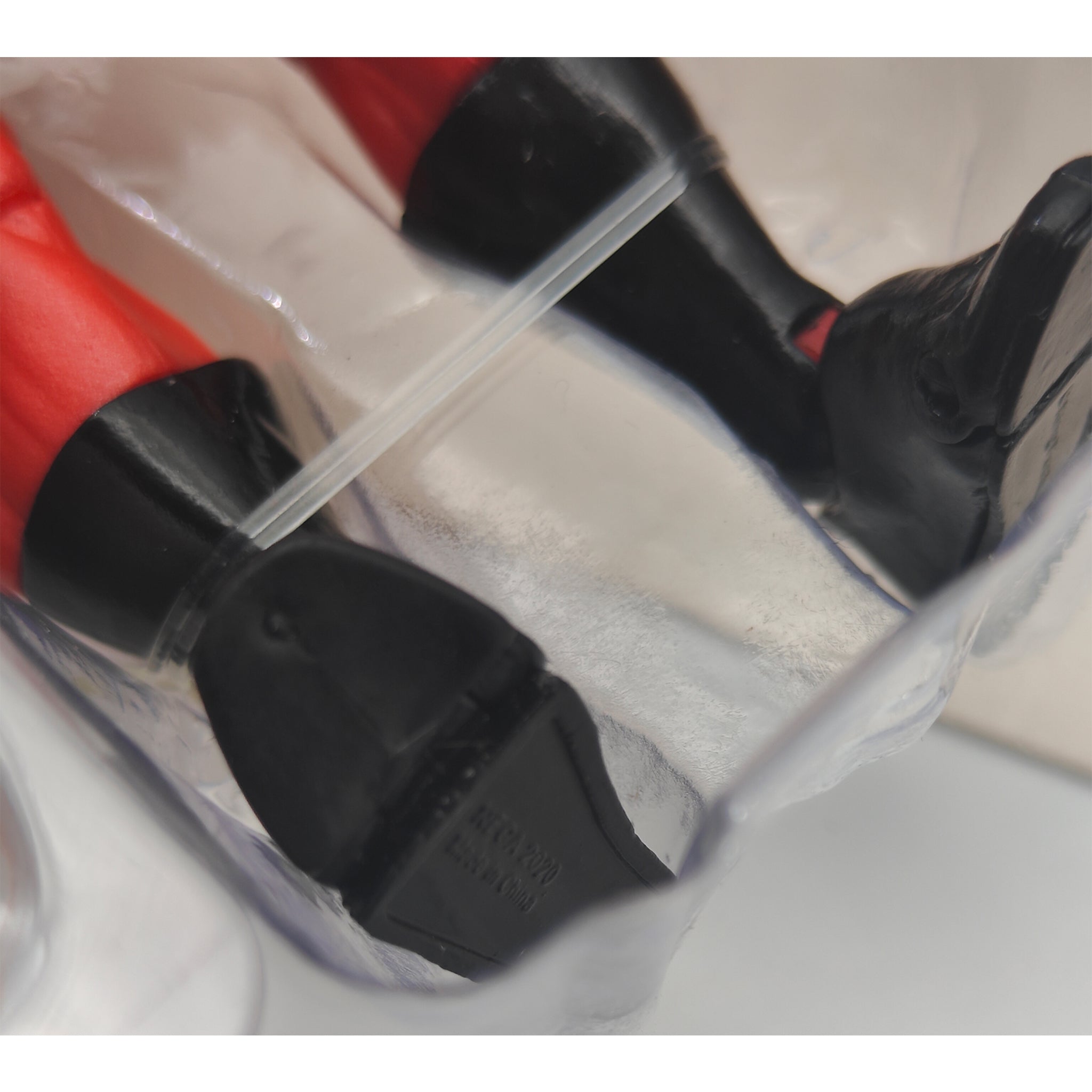 NECA Defenders Of The Earth Flash Gordon Action Figure 2020 18cm – Flash Gordon, NECA, 18 cm, 2020, pre-owned collector piece, Uncanny Collectibles Dublin Ireland