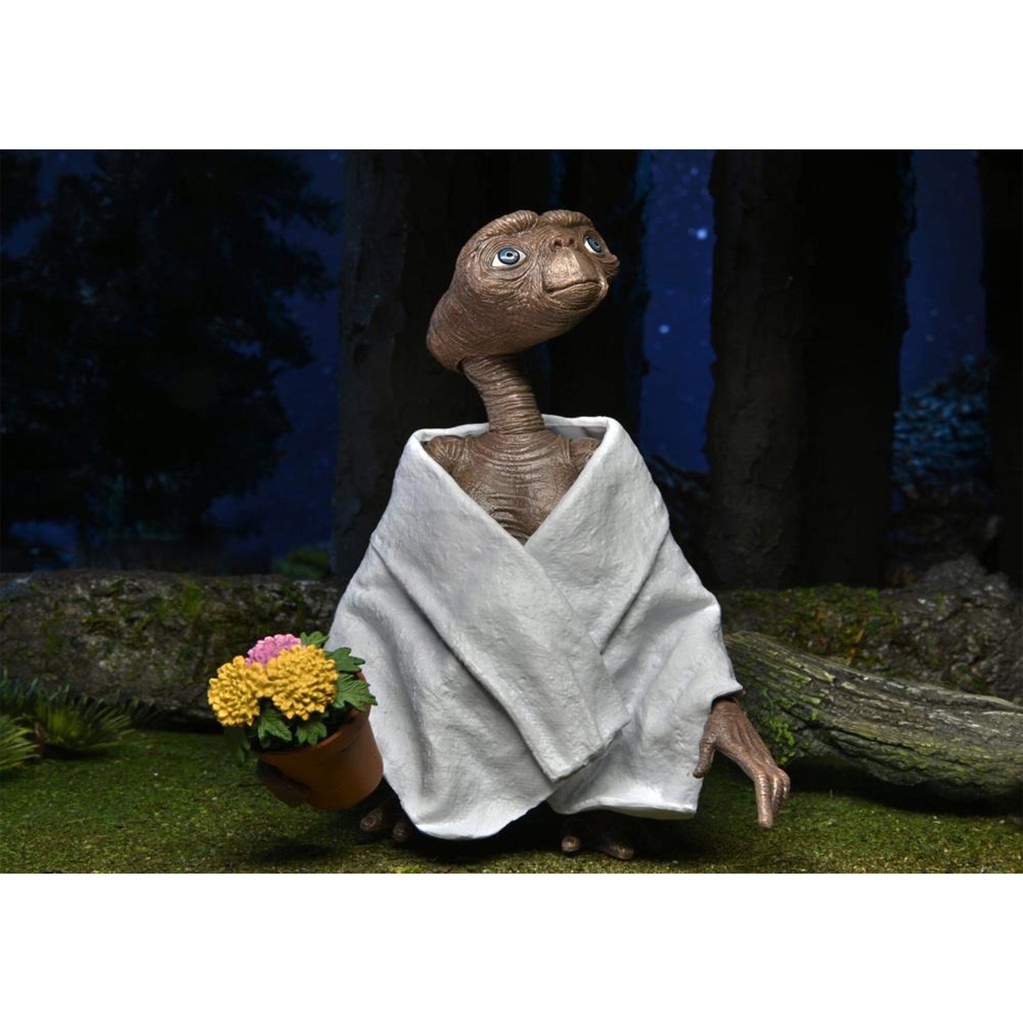 NECA E.T. the Extra-Terrestrial 40th Anniversary Ultimate Action Figure – Movie Icons & Heroes, NECA, 18 cm, brand new collector item, Uncanny Collectibles Dublin Ireland