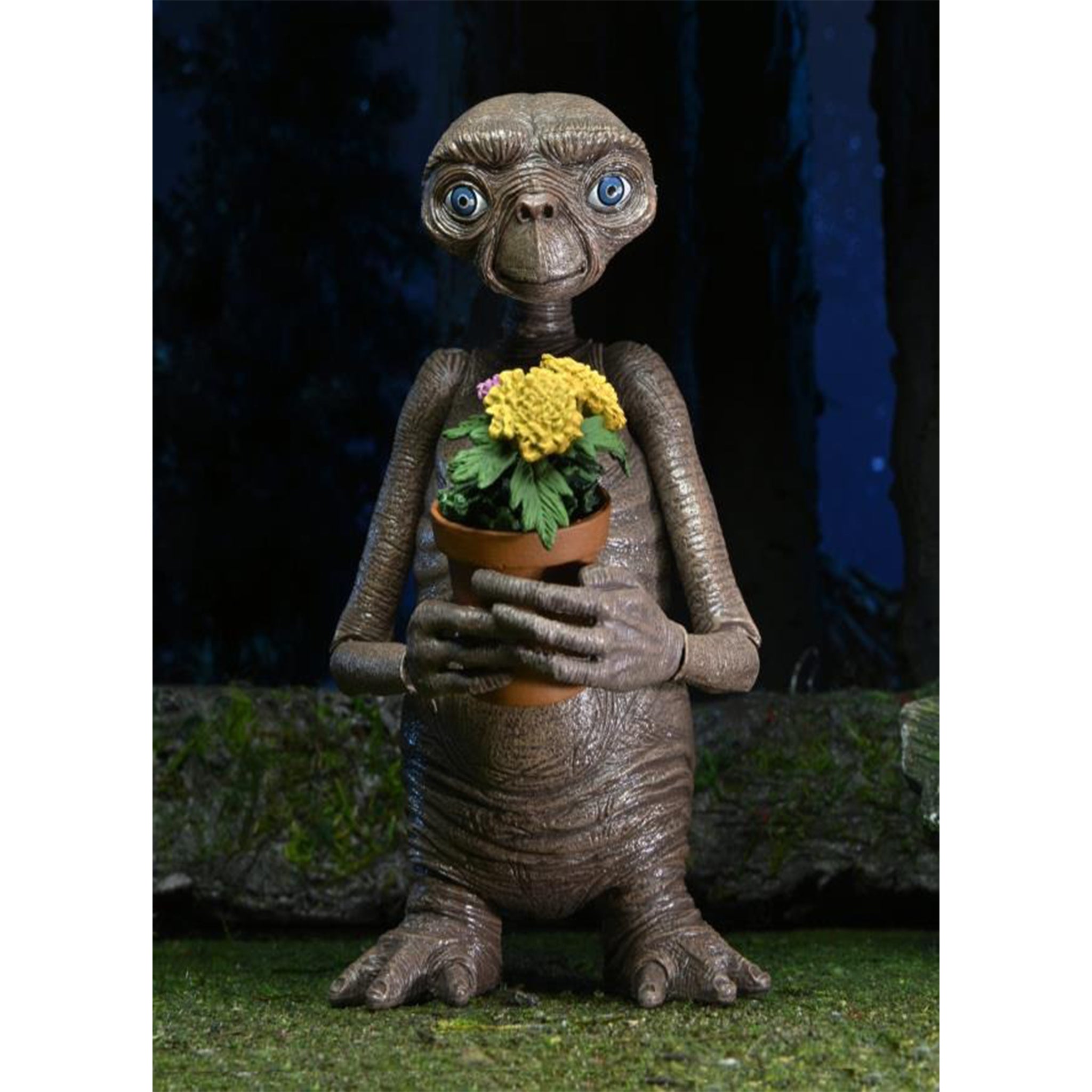 NECA E.T. the Extra-Terrestrial 40th Anniversary Ultimate Action Figure – Movie Icons & Heroes, NECA, 18 cm, brand new collector item, Uncanny Collectibles Dublin Ireland