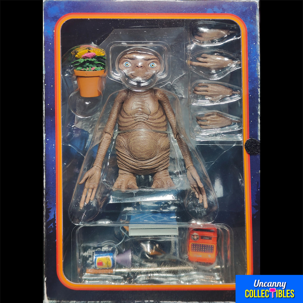 E.T. Extra-Terrestrial Ultimate Deluxe 40th Anniversary NECA Figure - photo 2 of 15