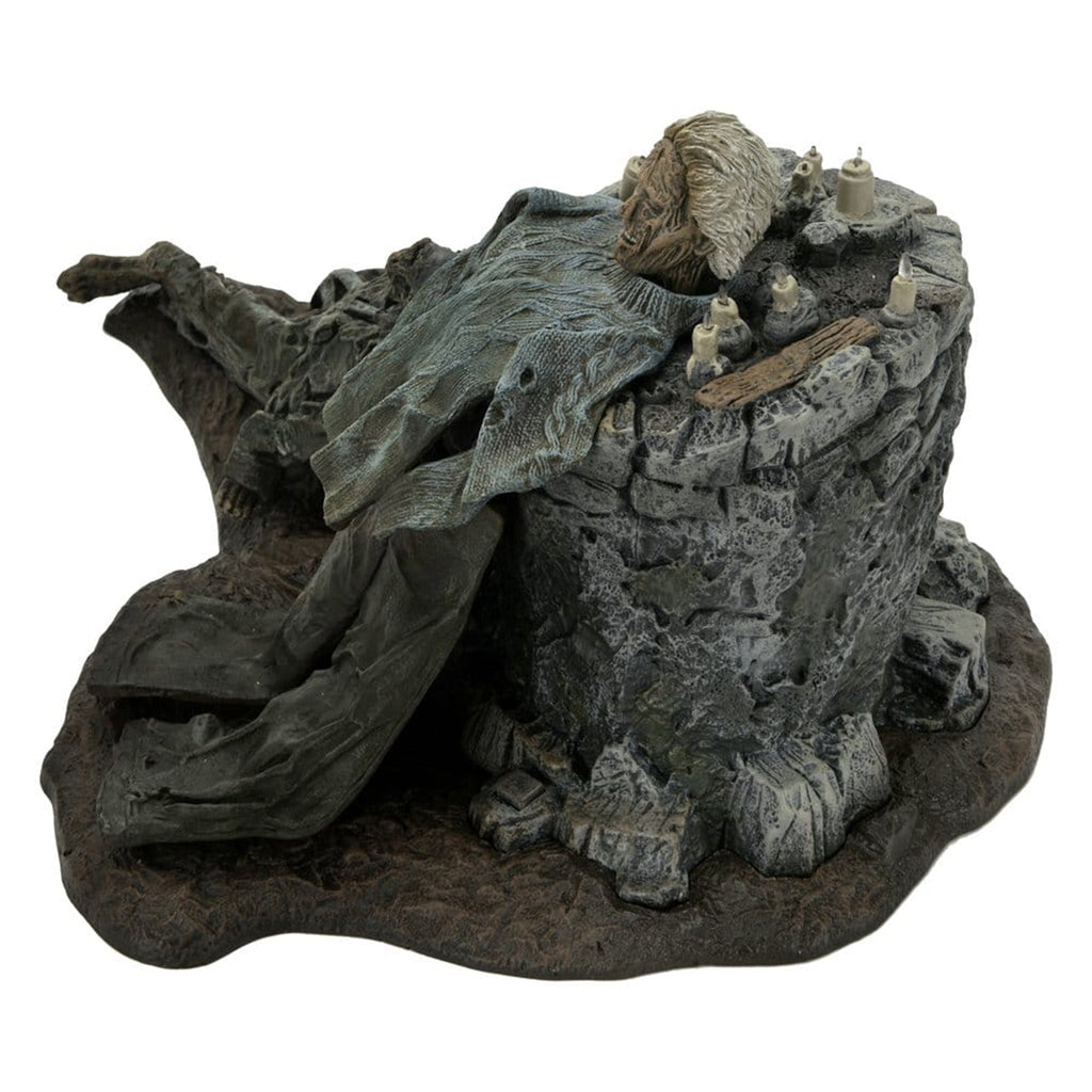 NECA Friday the 13th The Game Pamela Shrine Diorama