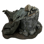 NECA Friday the 13th The Game Pamela Shrine Diorama