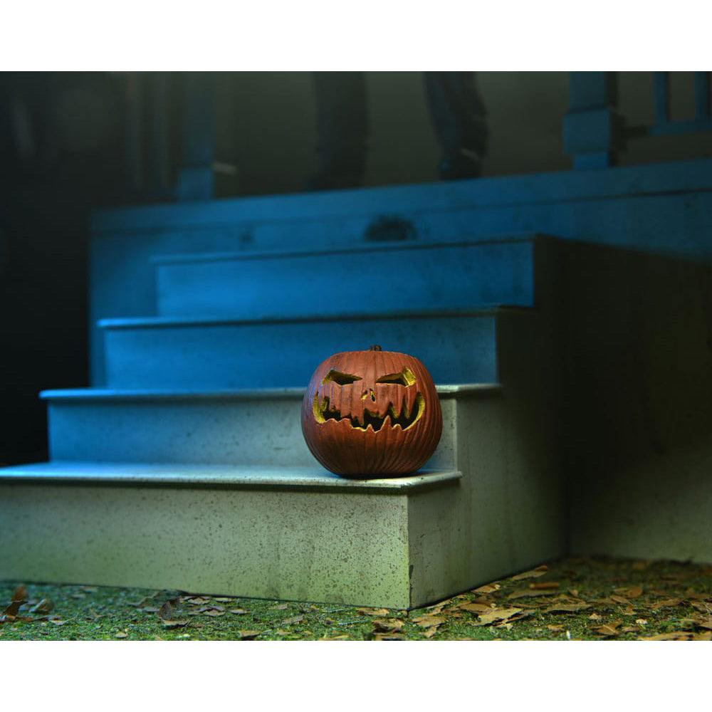 NECA Halloween Ends Ultimate Michael Myers Action Figure 18cm