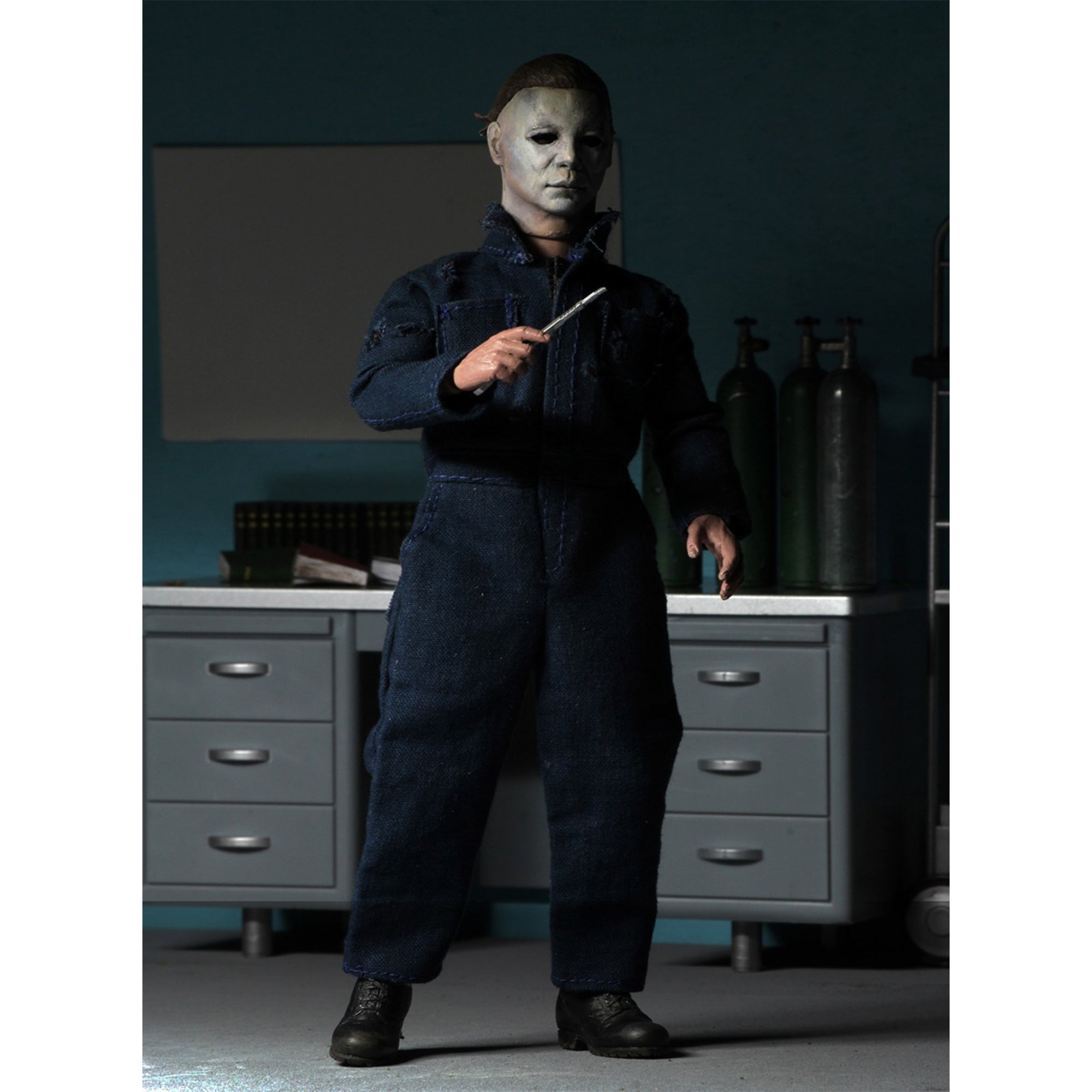 NECA Halloween II 1981 Michael Myers Retro Clothed Action Figure 20cm